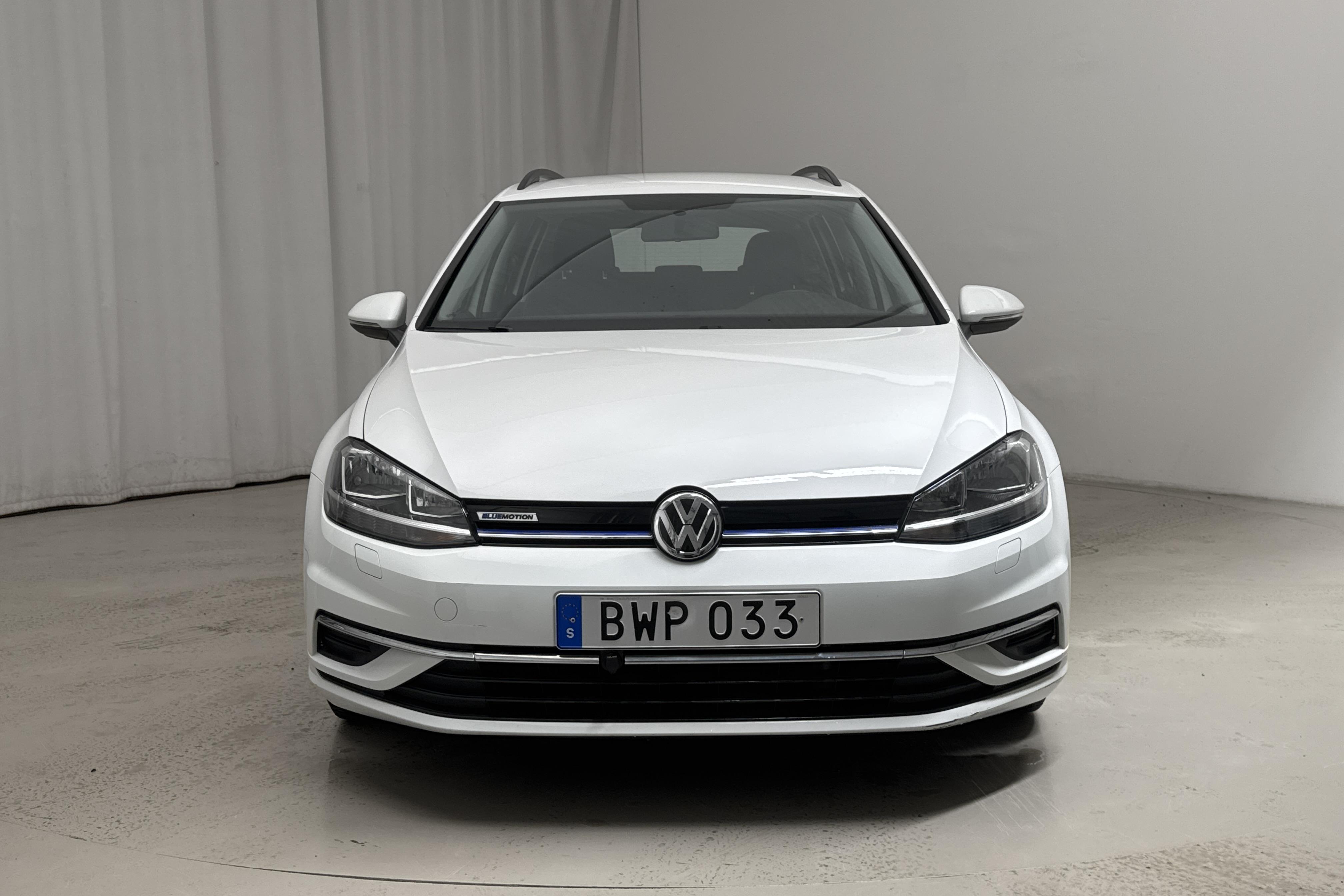 VW Golf VII 1.5 TGI Sportscombi (130hk) - 8 486 mil - Automat - vit - 2020