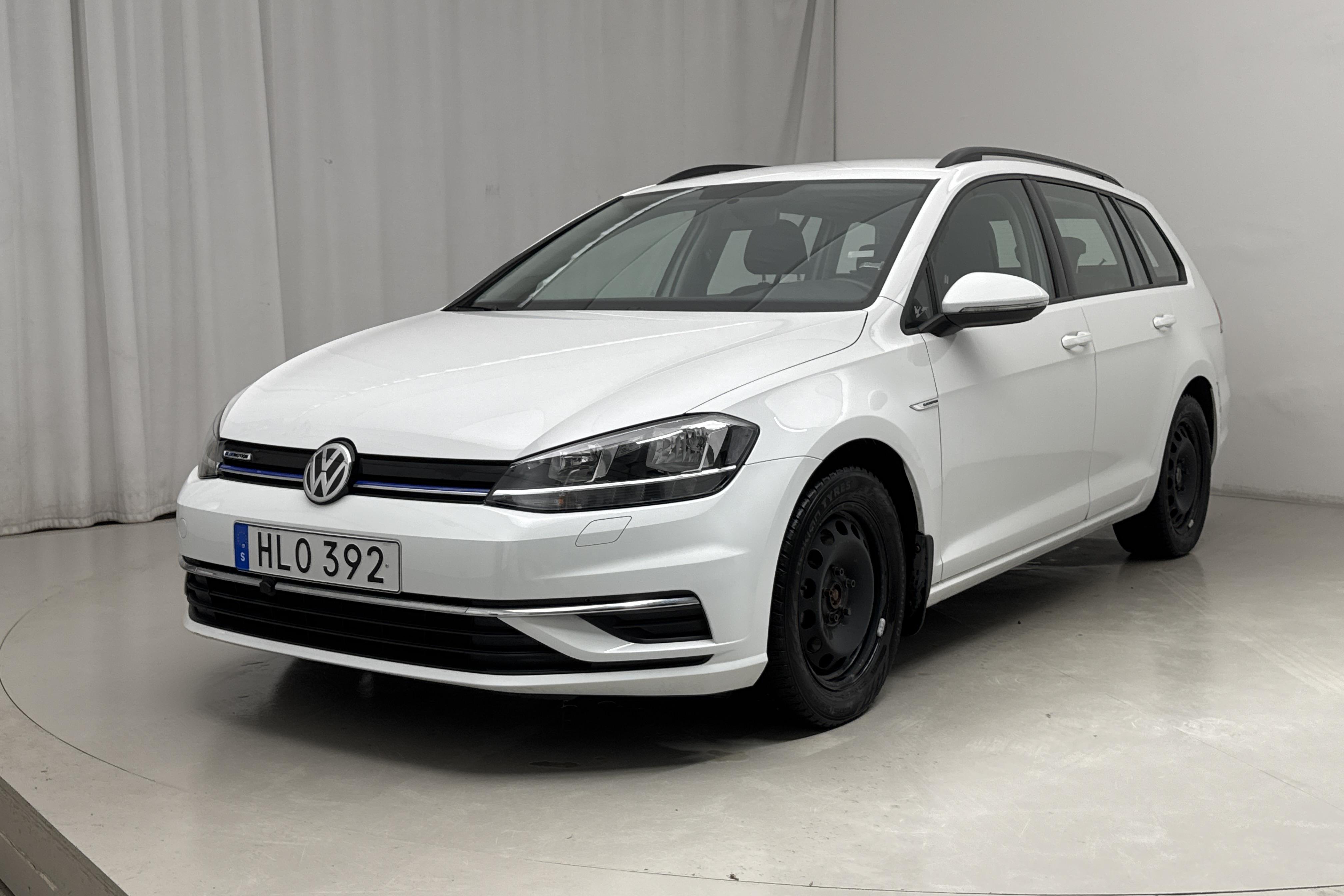 VW Golf VII 1.5 TGI Sportscombi (130hk) - 2 320 mil - Automat - vit - 2020