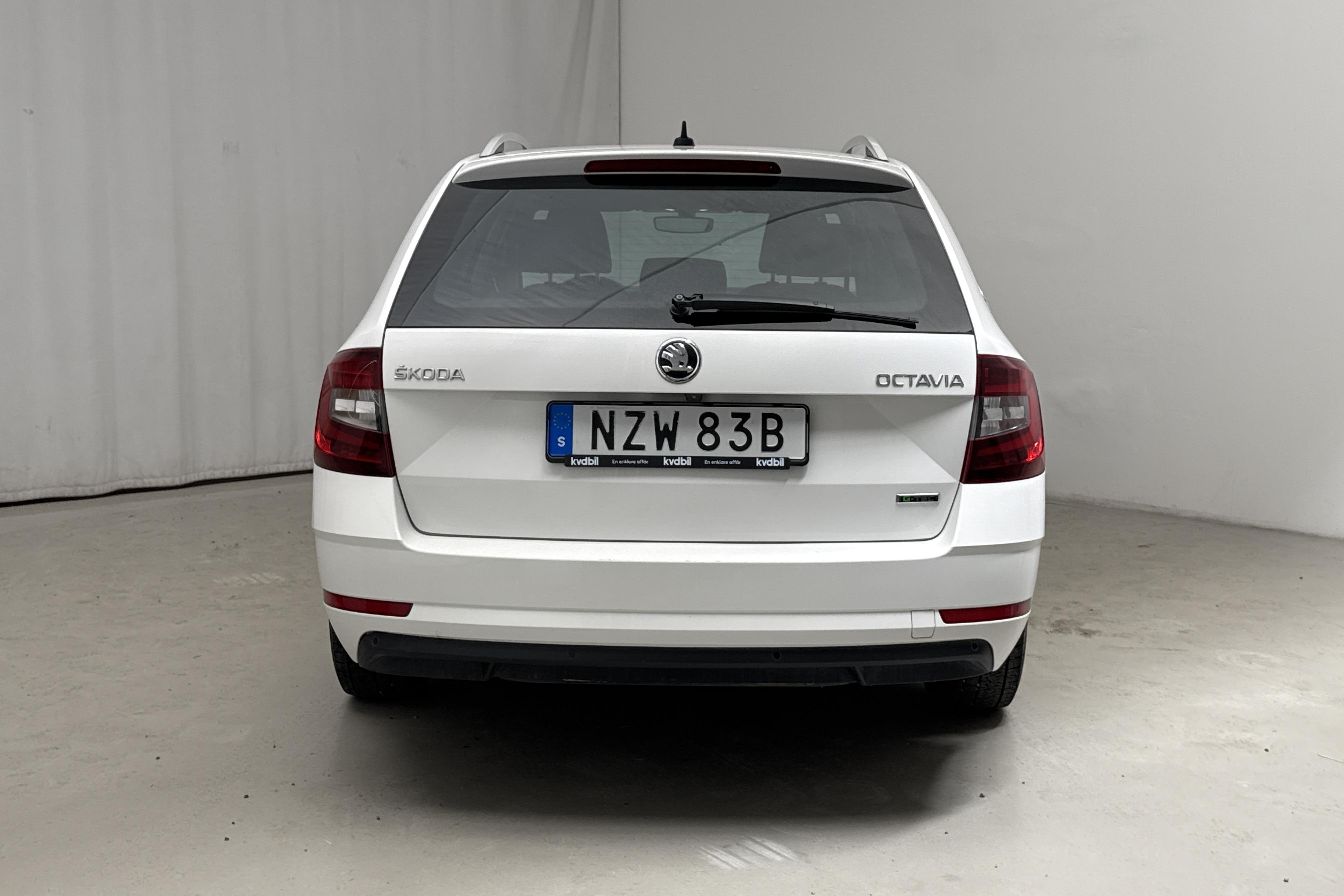 Skoda Octavia III 1.5 TSI G-TEC Combi (130hk) - 10 156 mil - Automat - vit - 2020