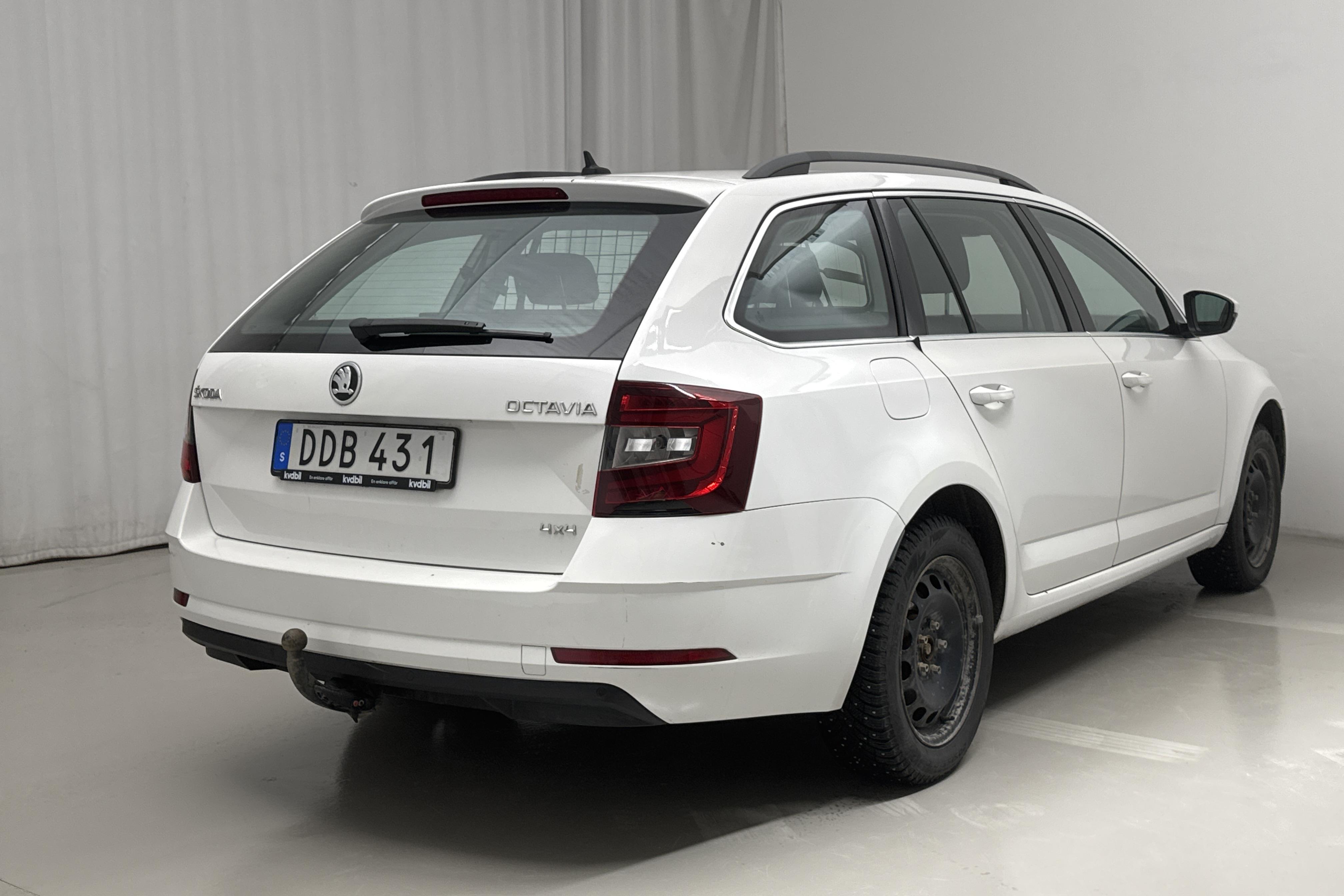 Skoda Octavia III 2.0 TDI CR Combi 4x4 (150hk) - 14 859 mil - Manuell - vit - 2018