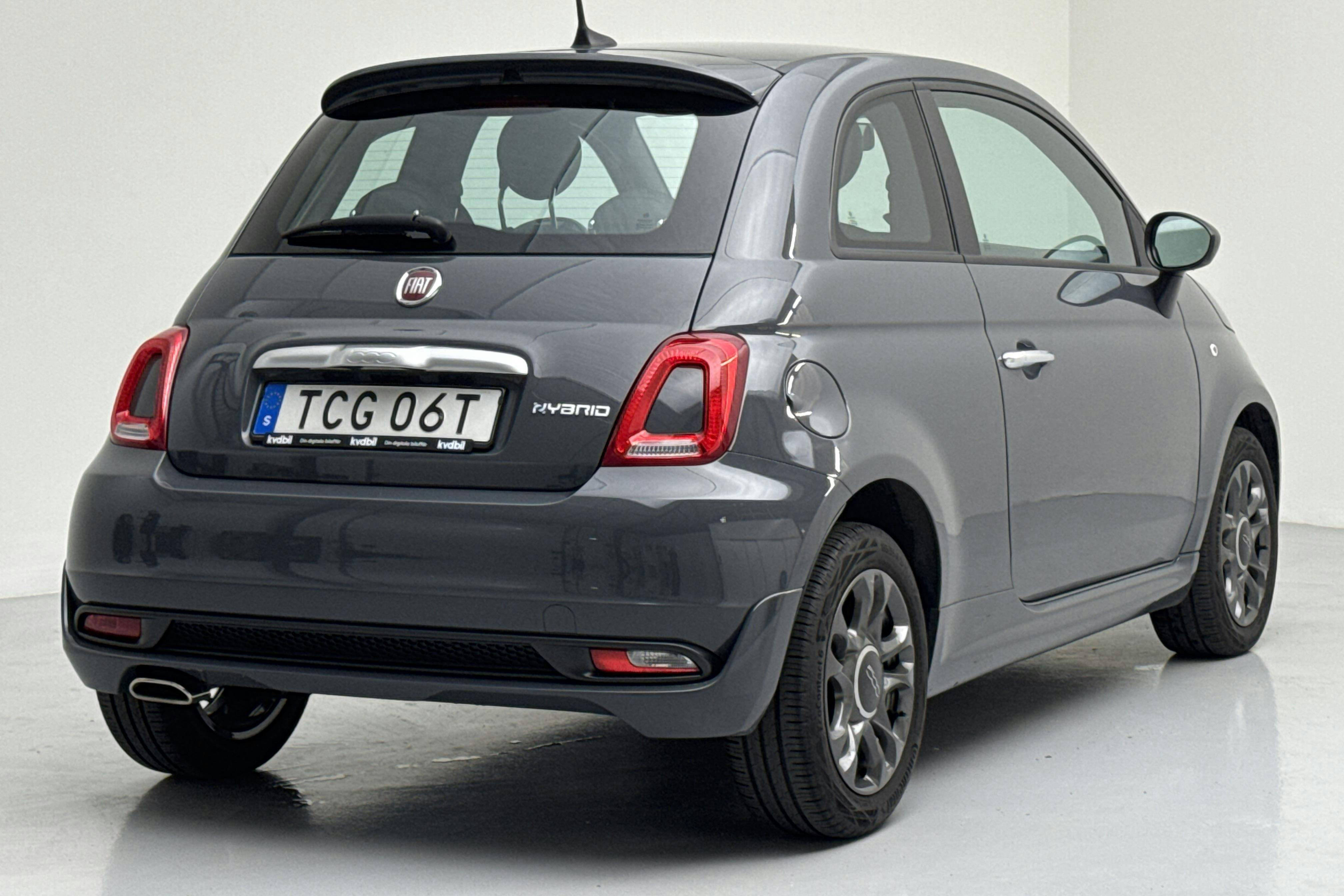 Fiat 500 Hybrid (70hk) - 2 003 mil - Manuell - grå - 2022