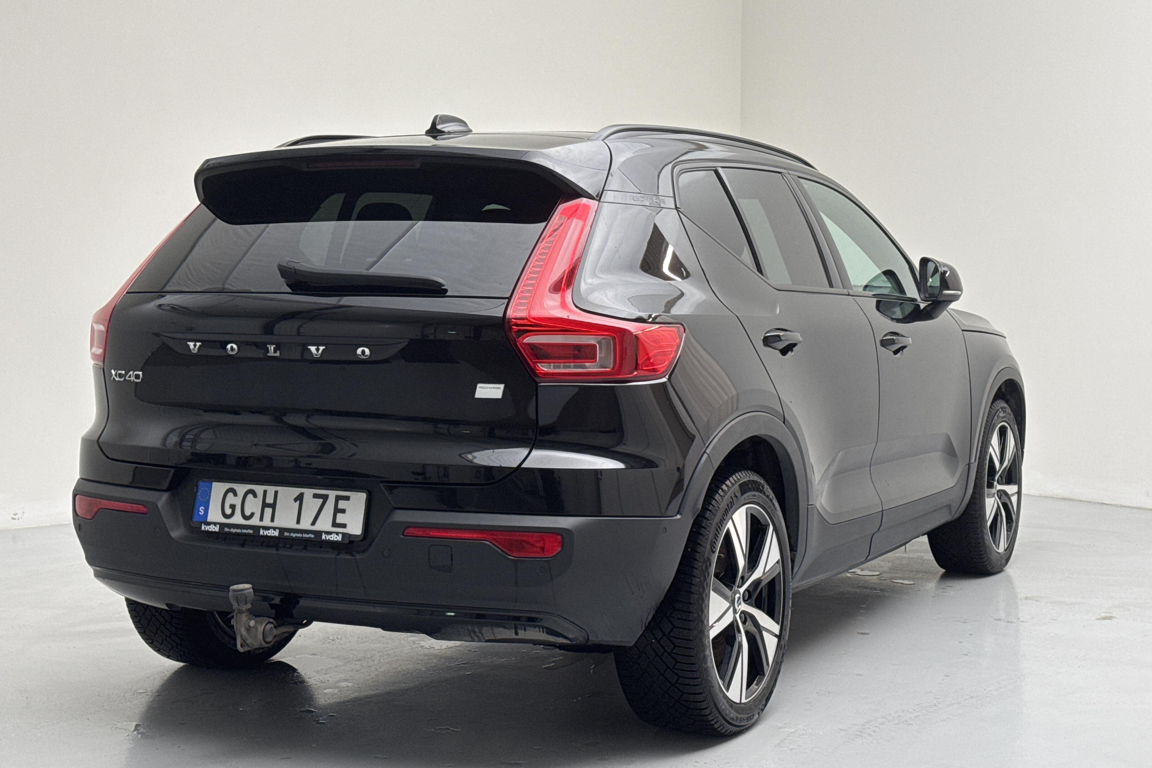 Volvo XC40 P6 Recharge (231hk) - 51 380 km - Automatyczna - czarny - 2022