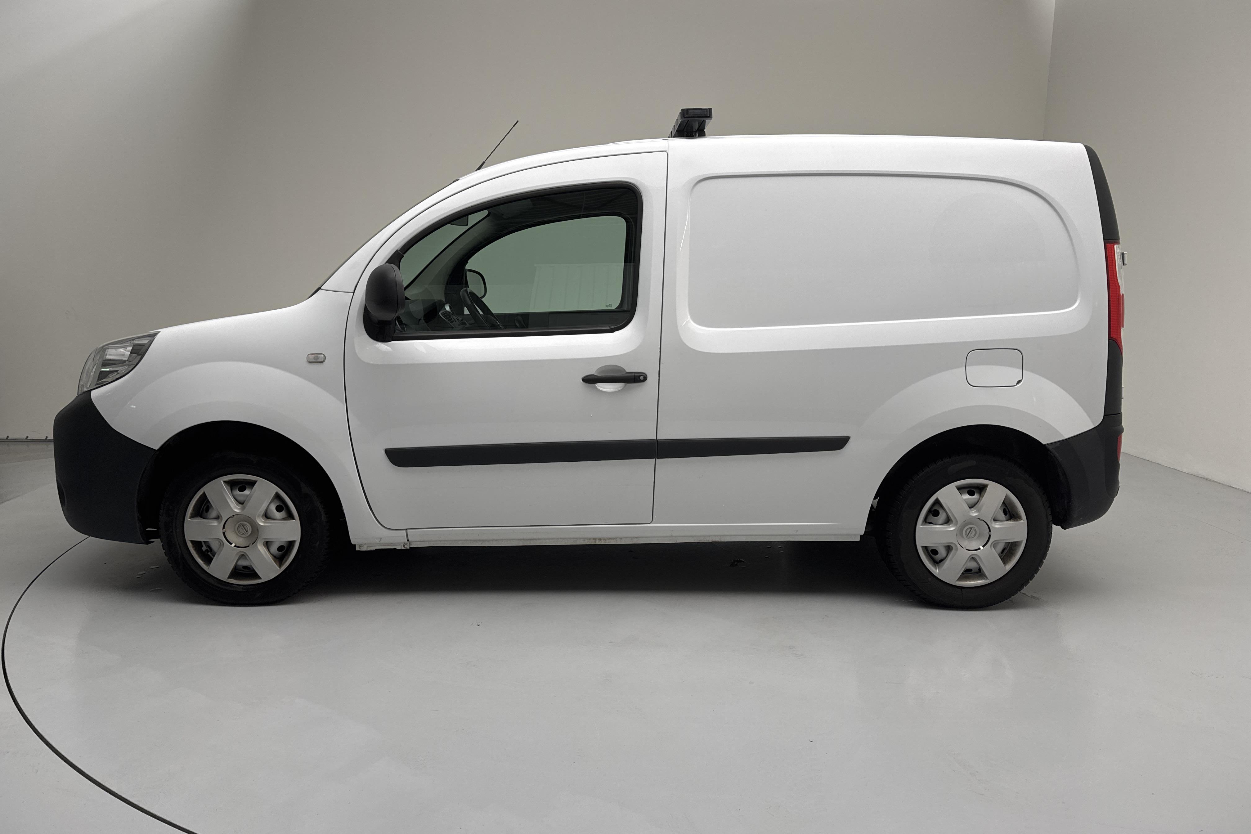 Nissan NV250 1.5 dCi (95hk) - 6 351 mil - Manuell - vit - 2021