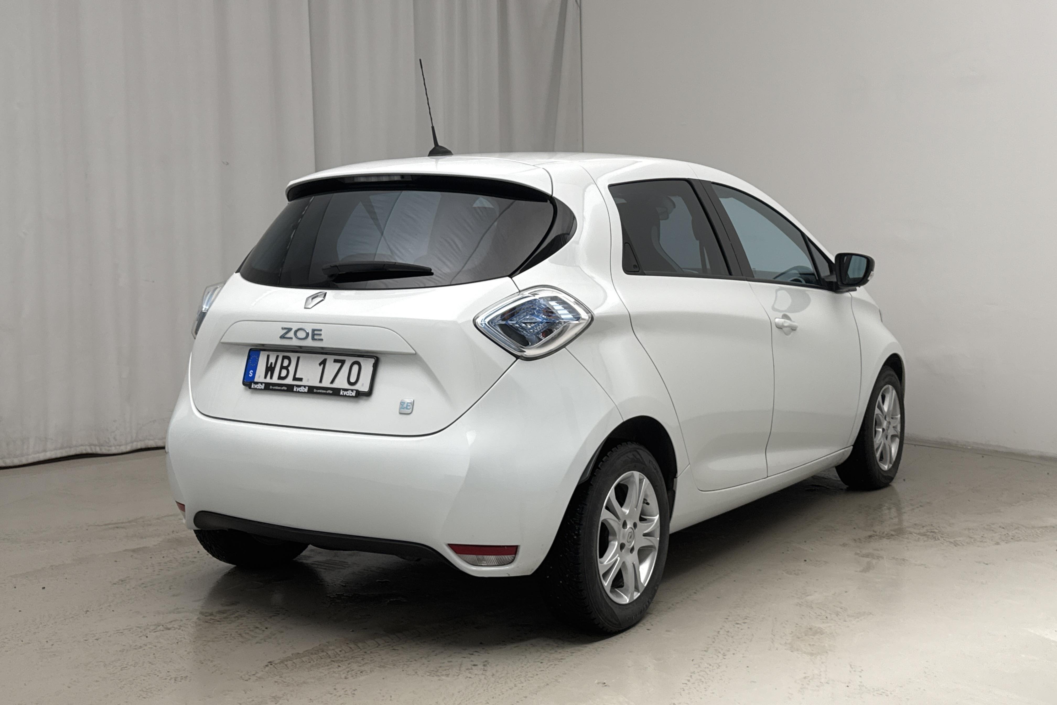 Renault Zoe 22 kWh R88 (88hk) - 7 586 mil - Automat - vit - 2015