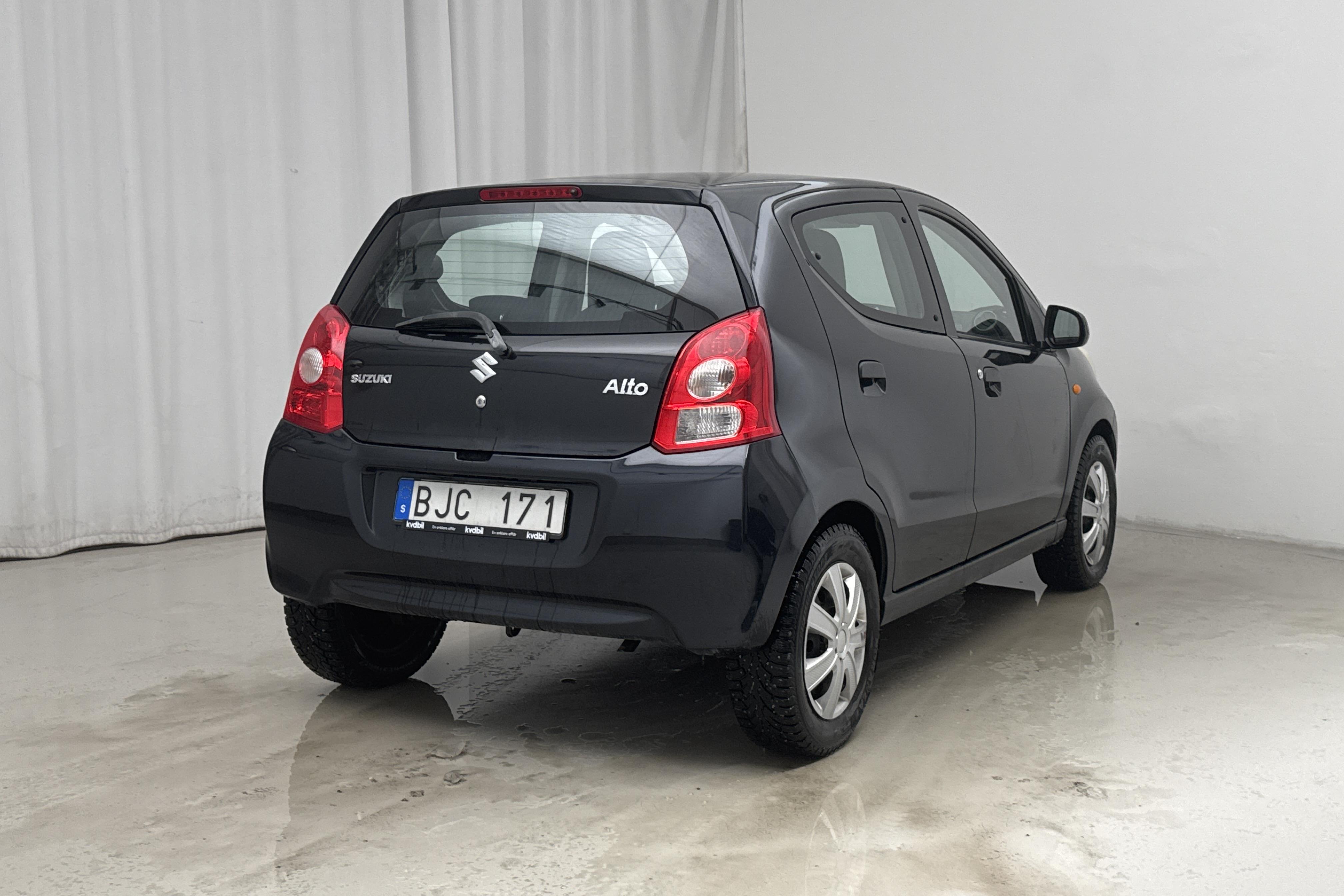 Suzuki Alto 1.0 (68hk) - 38 050 km - Käsitsi - must - 2011