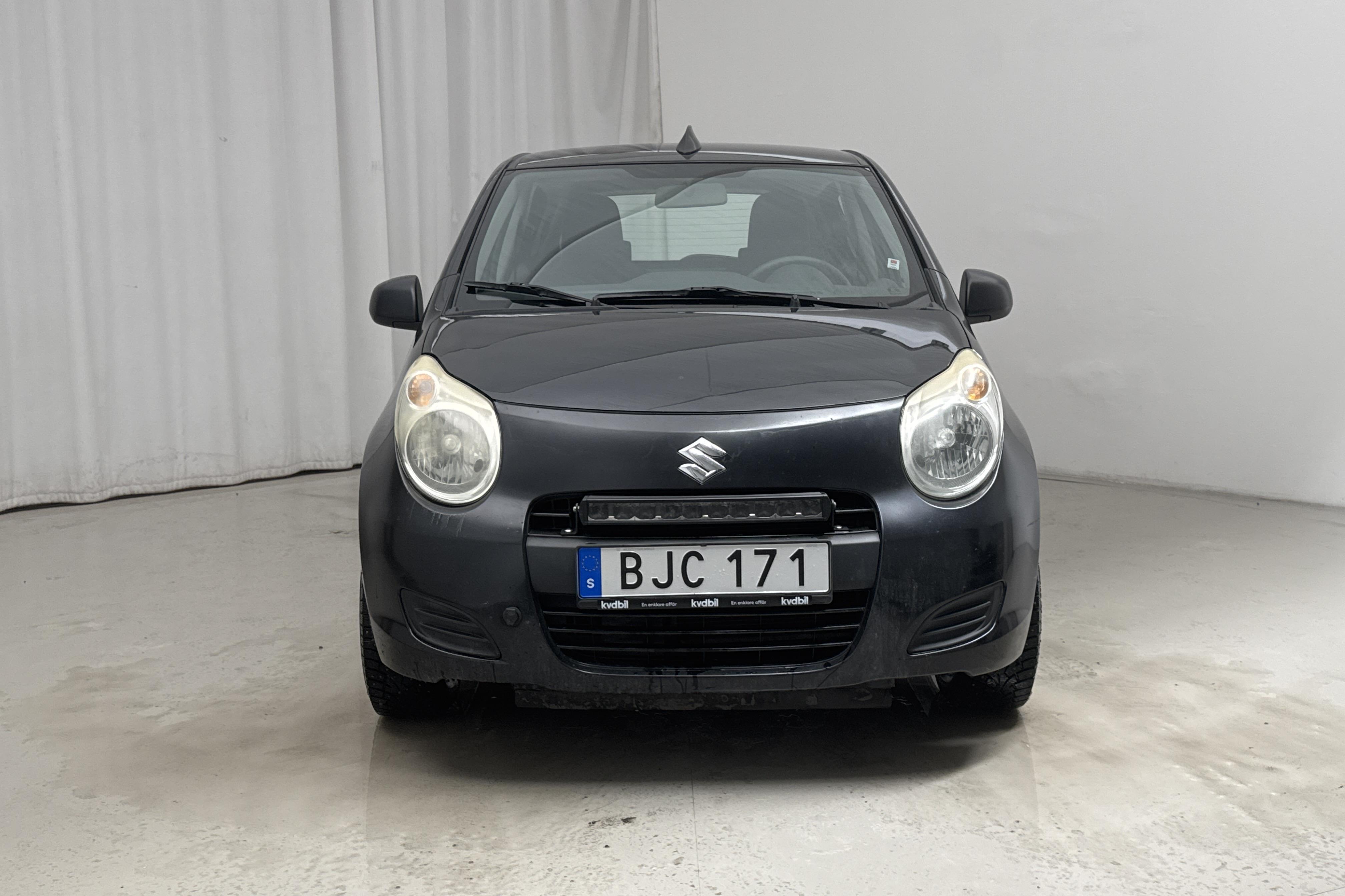 Suzuki Alto 1.0 (68hk) - 38 050 km - Käsitsi - must - 2011