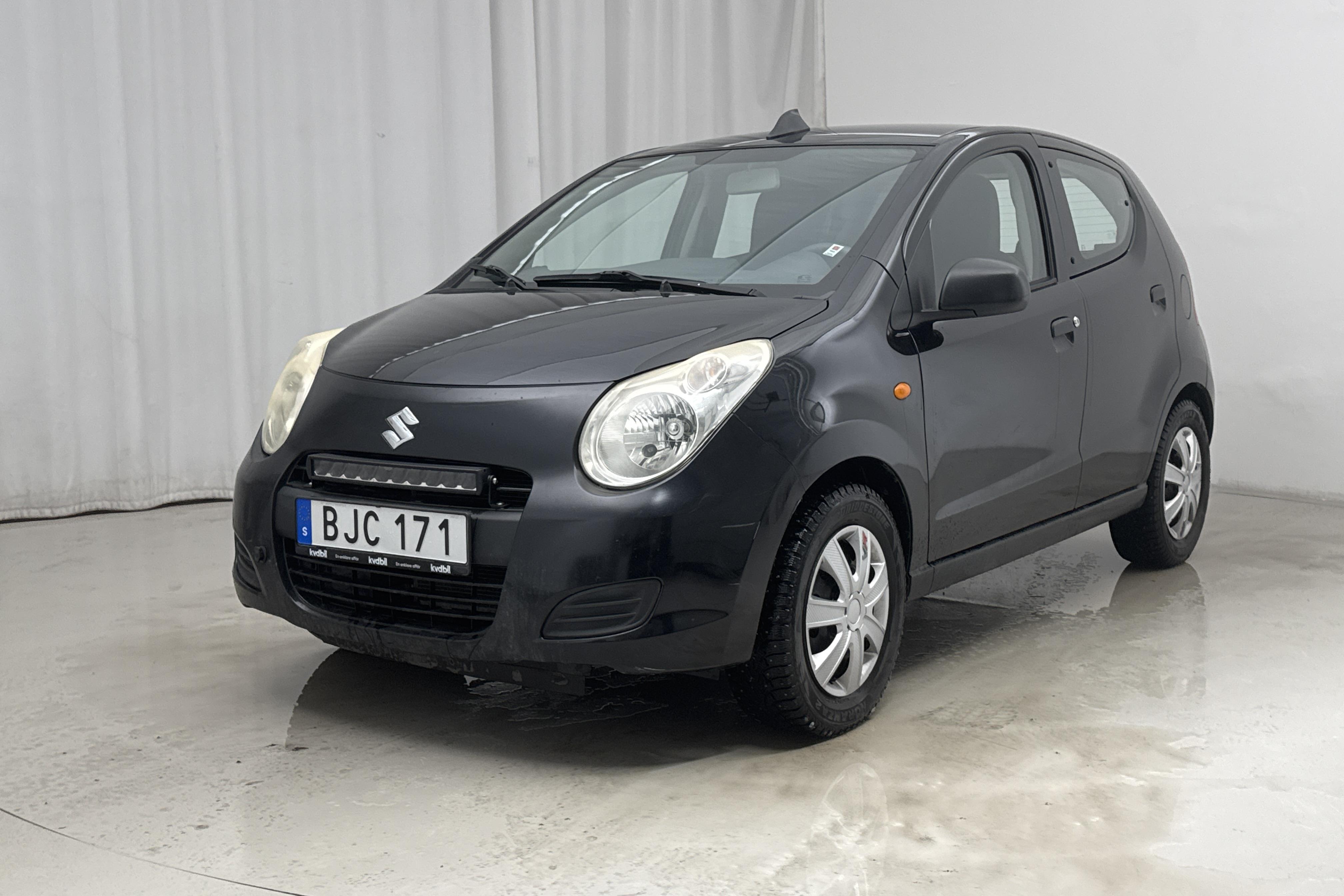 Suzuki Alto 1.0 (68hk) - 38 050 km - Käsitsi - must - 2011