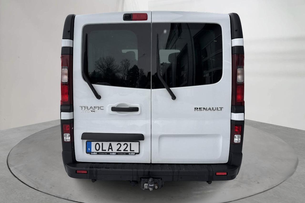 Renault Trafic 2.0 dCi Skåp (145hk) - 13 602 mil - Automat - vit - 2021