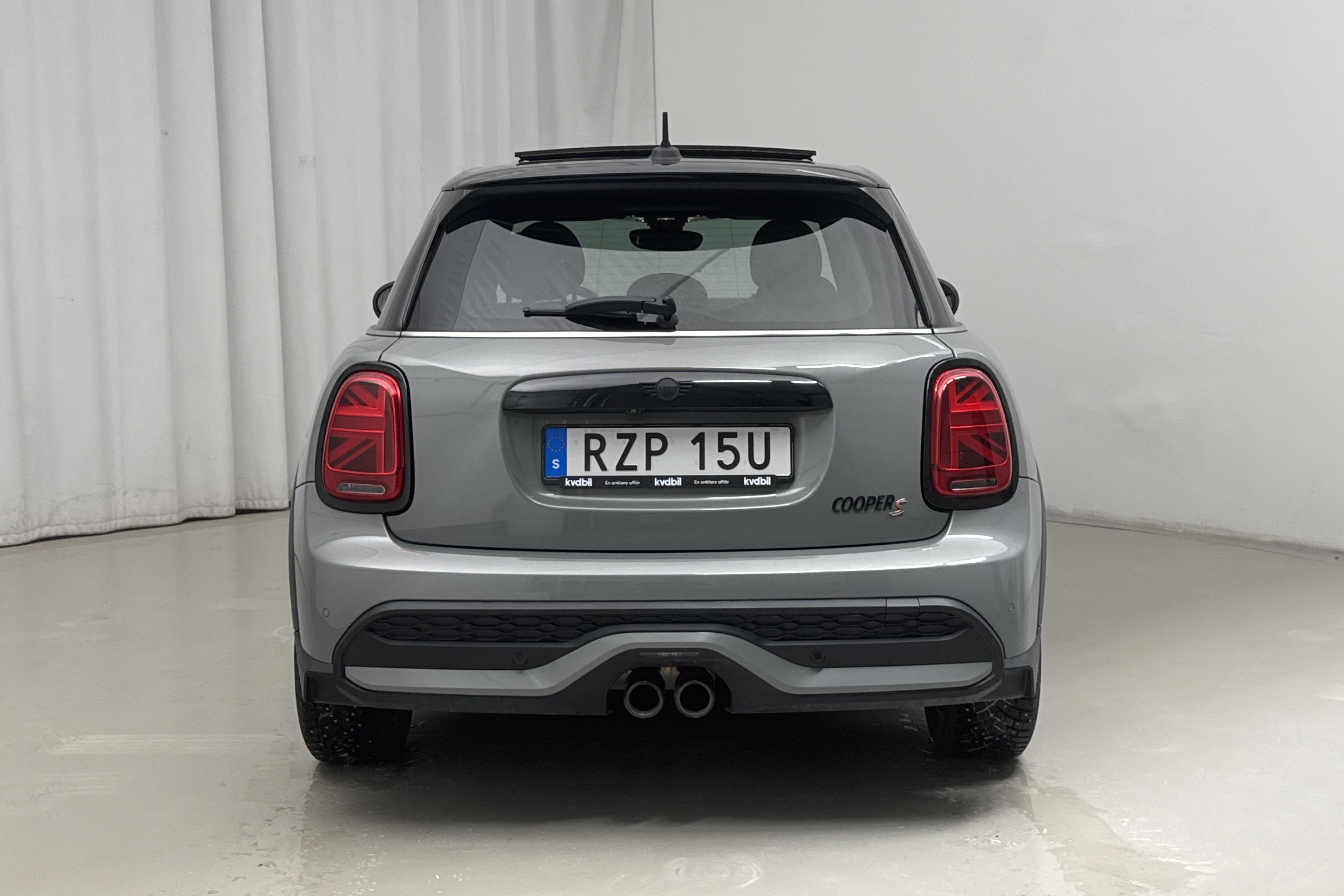 MINI Cooper S Hatch 5dr, F55 LCI (178hk) - 4 166 mil - Automat - grå - 2023