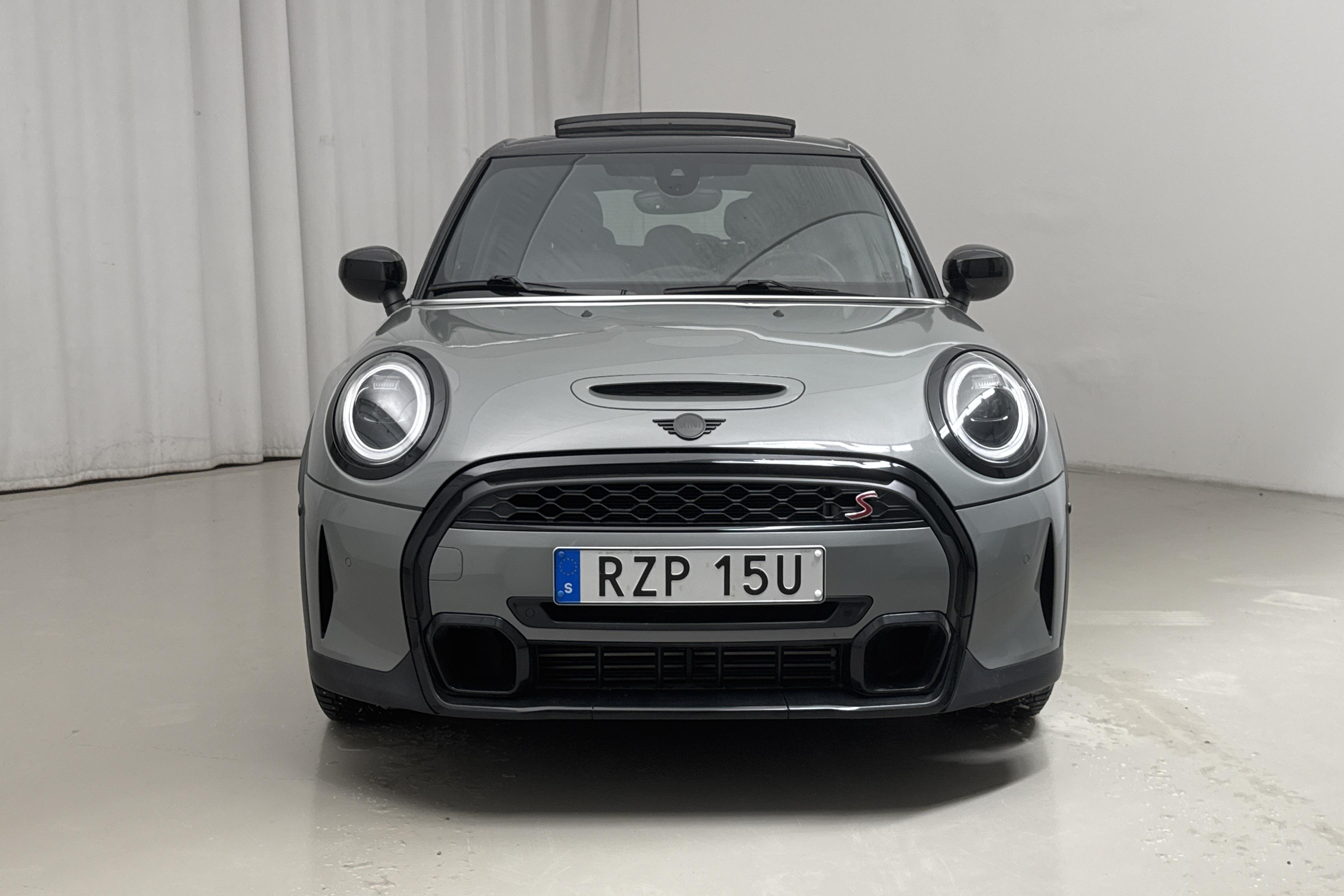 MINI Cooper S Hatch 5dr, F55 LCI (178hk) - 4 166 mil - Automat - grå - 2023