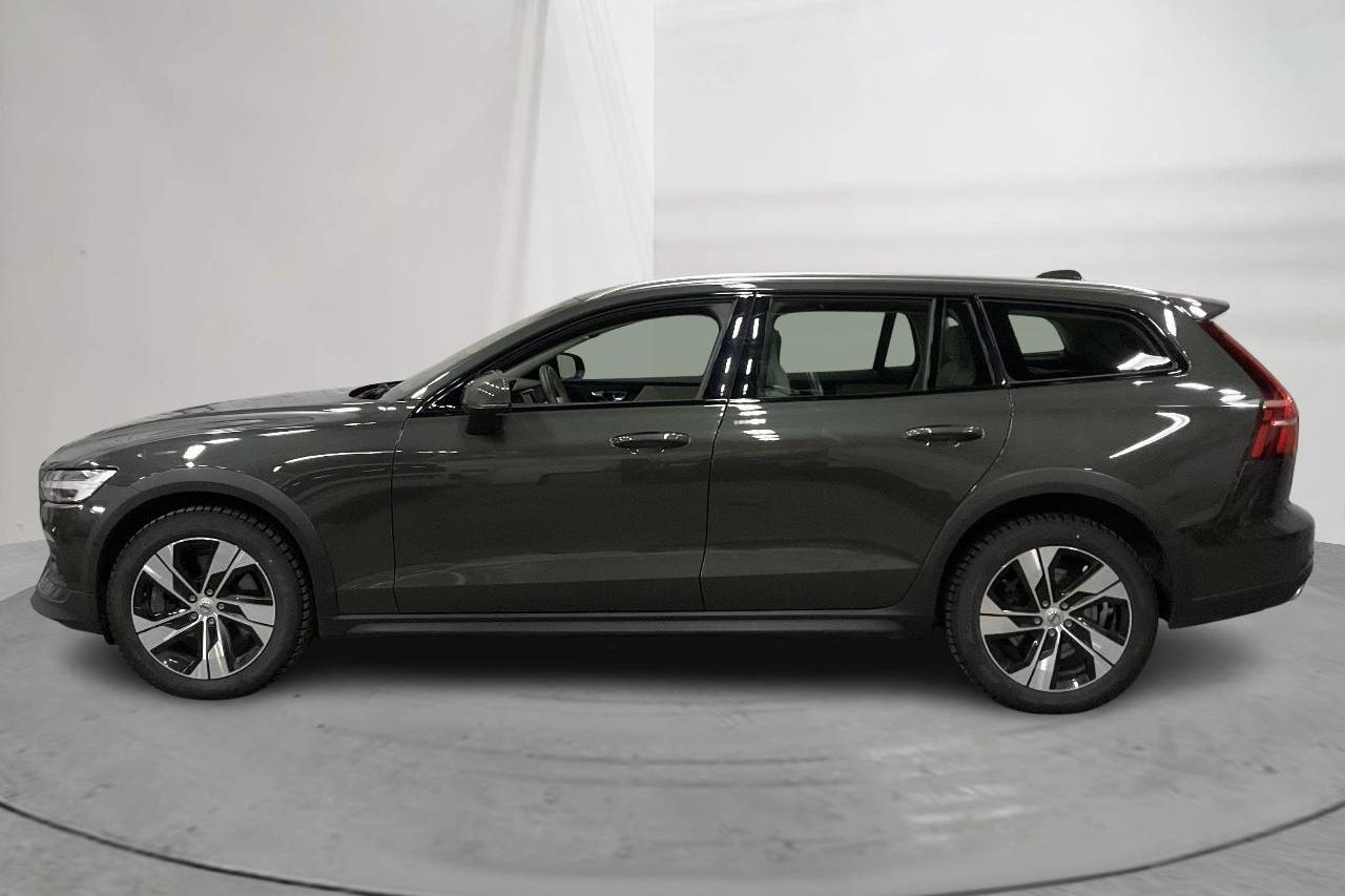 Volvo V60 B4 Cross Country AWD Mildhybrid, Diesel (197hk) - 82 060 km - Automaattinen - Dark Grey - 2022