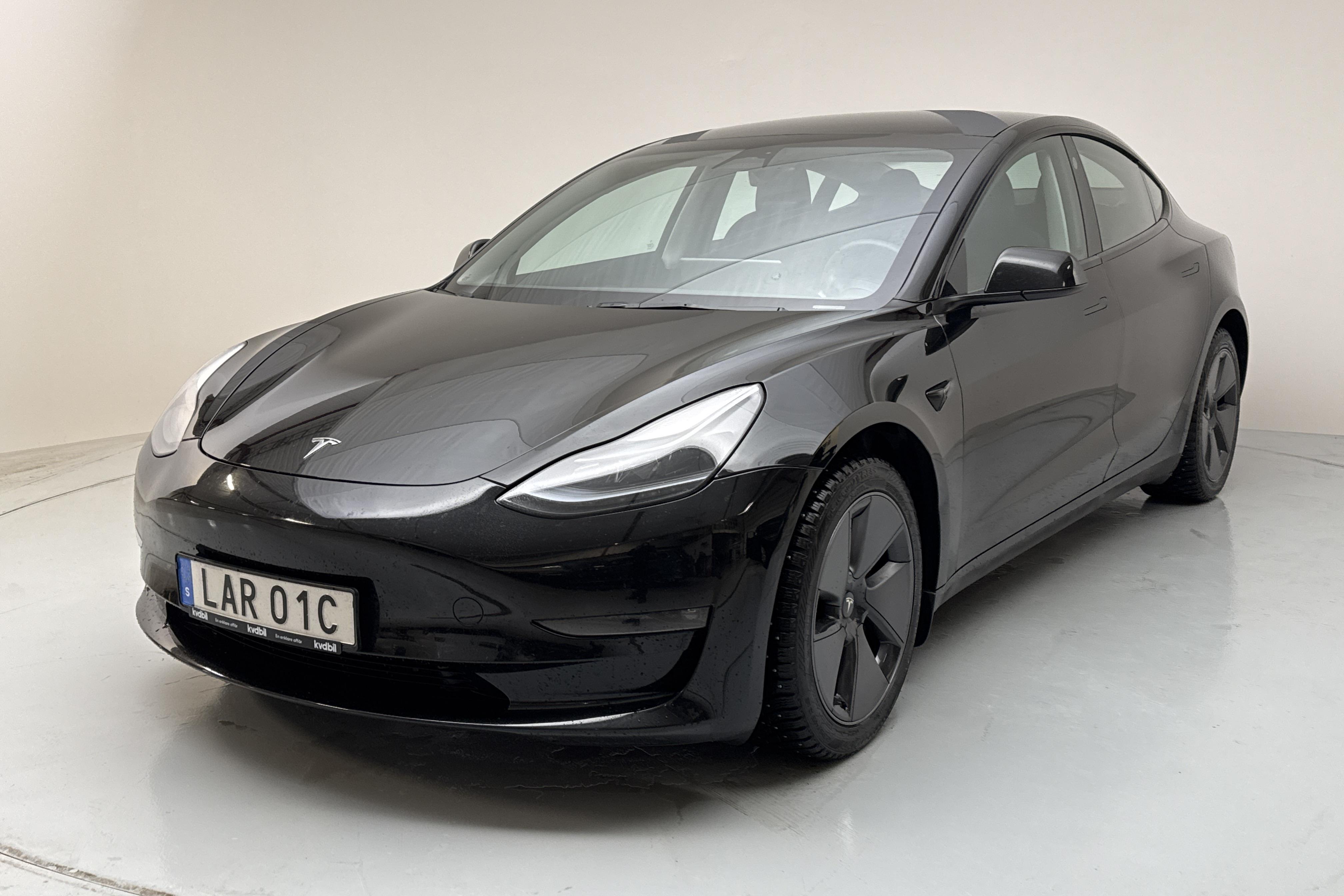 Tesla Model 3 Long Range Dual Motor AWD - 6 036 mil - Automat - svart - 2023