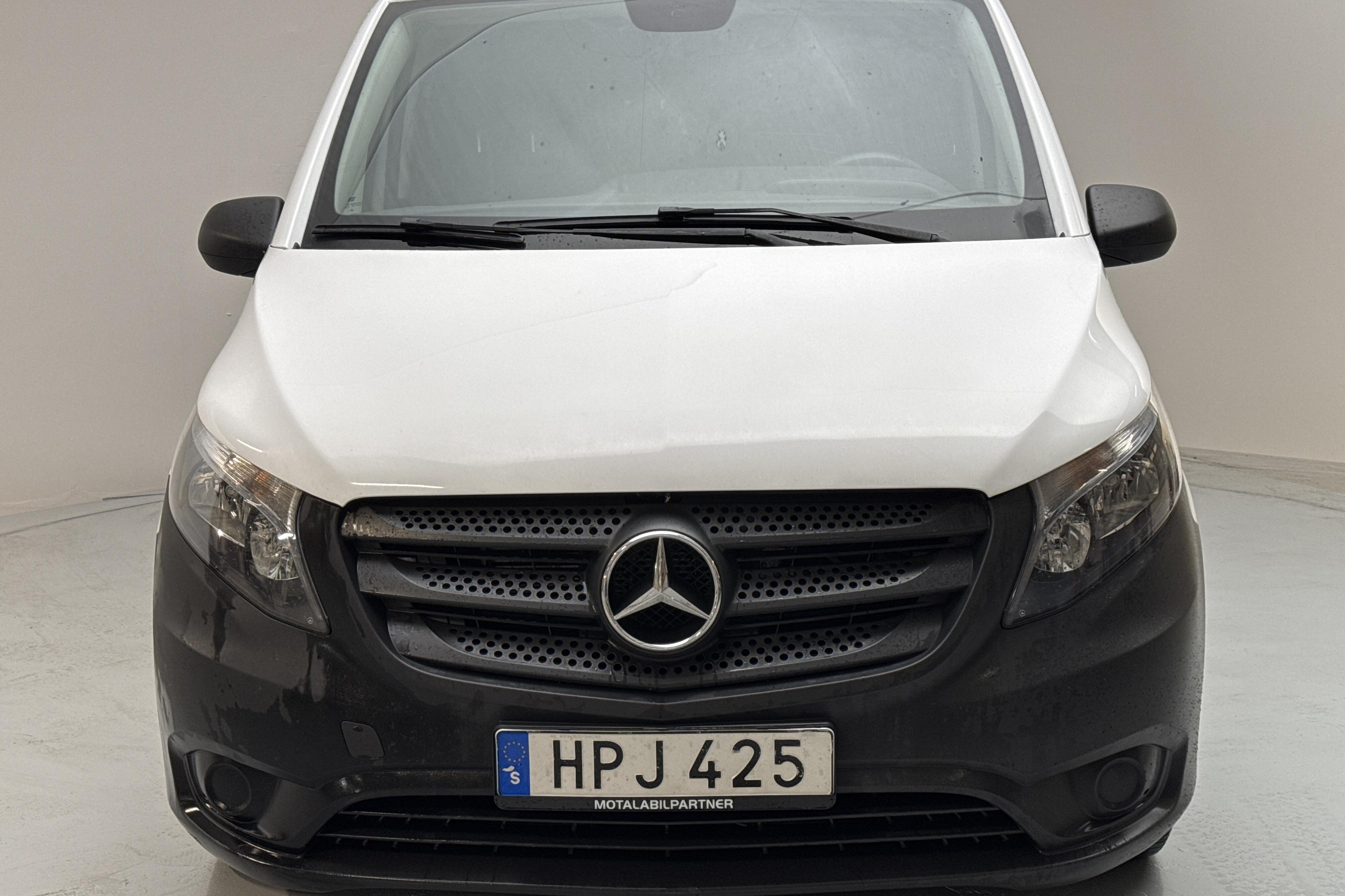 Mercedes Vito 114 CDI W640 (136hk) - 8 560 mil - Automat - vit - 2018