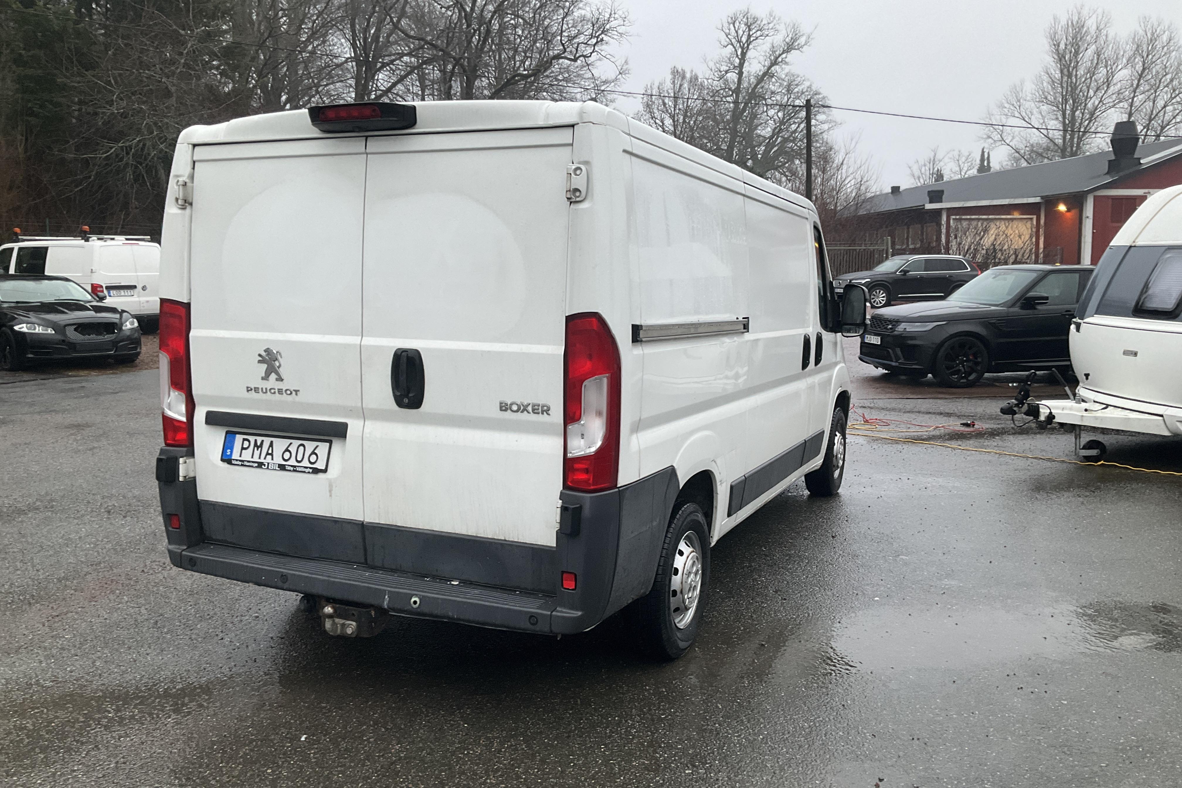 Peugeot Boxer 335 2.0 BlueHDi Skåp (110hk) - 148 260 km - Käsitsi - valge - 2017