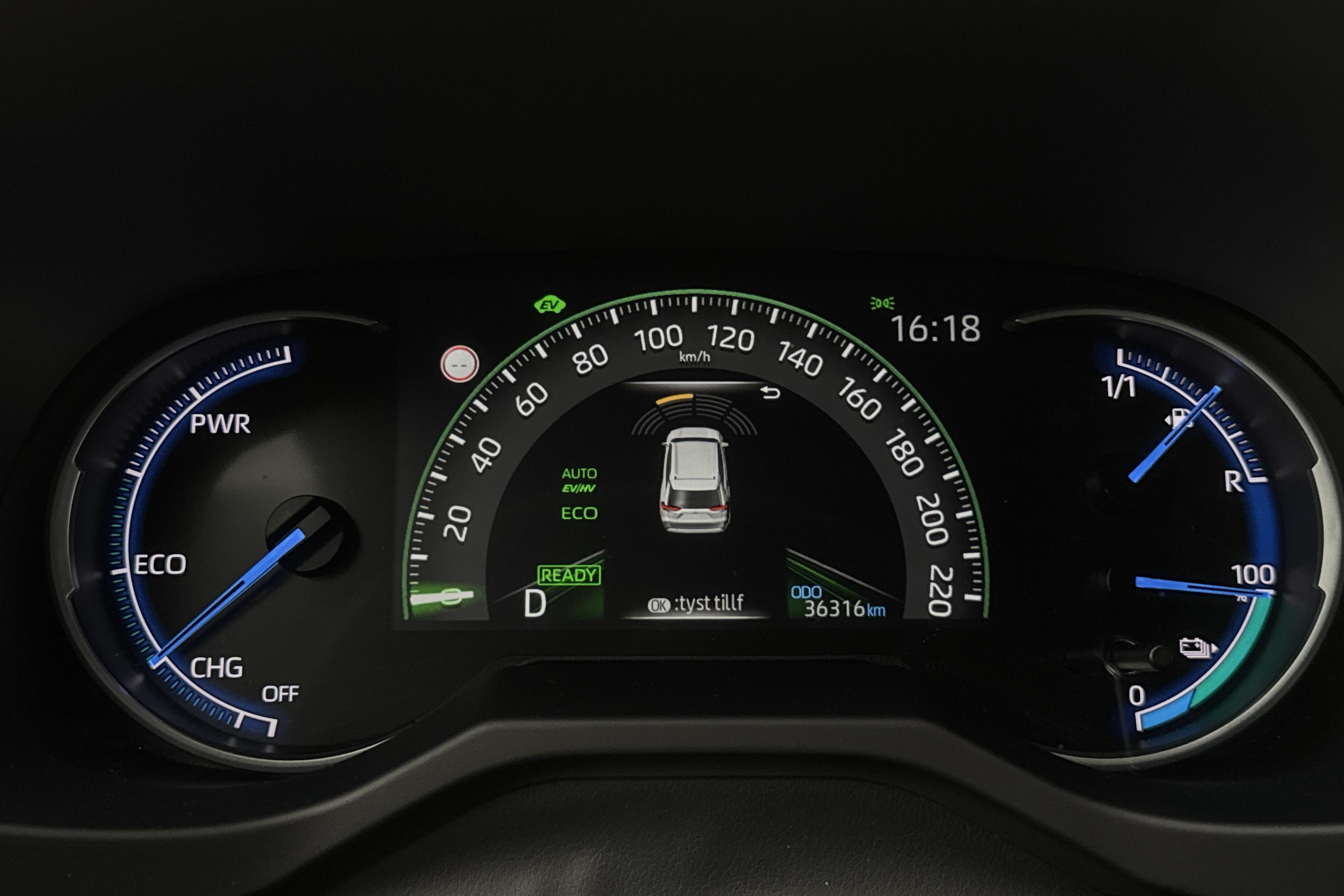 Toyota RAV4 2.5 Plug-in Hybrid AWD (306hk) - 36 310 km - Automatyczna - biały - 2022