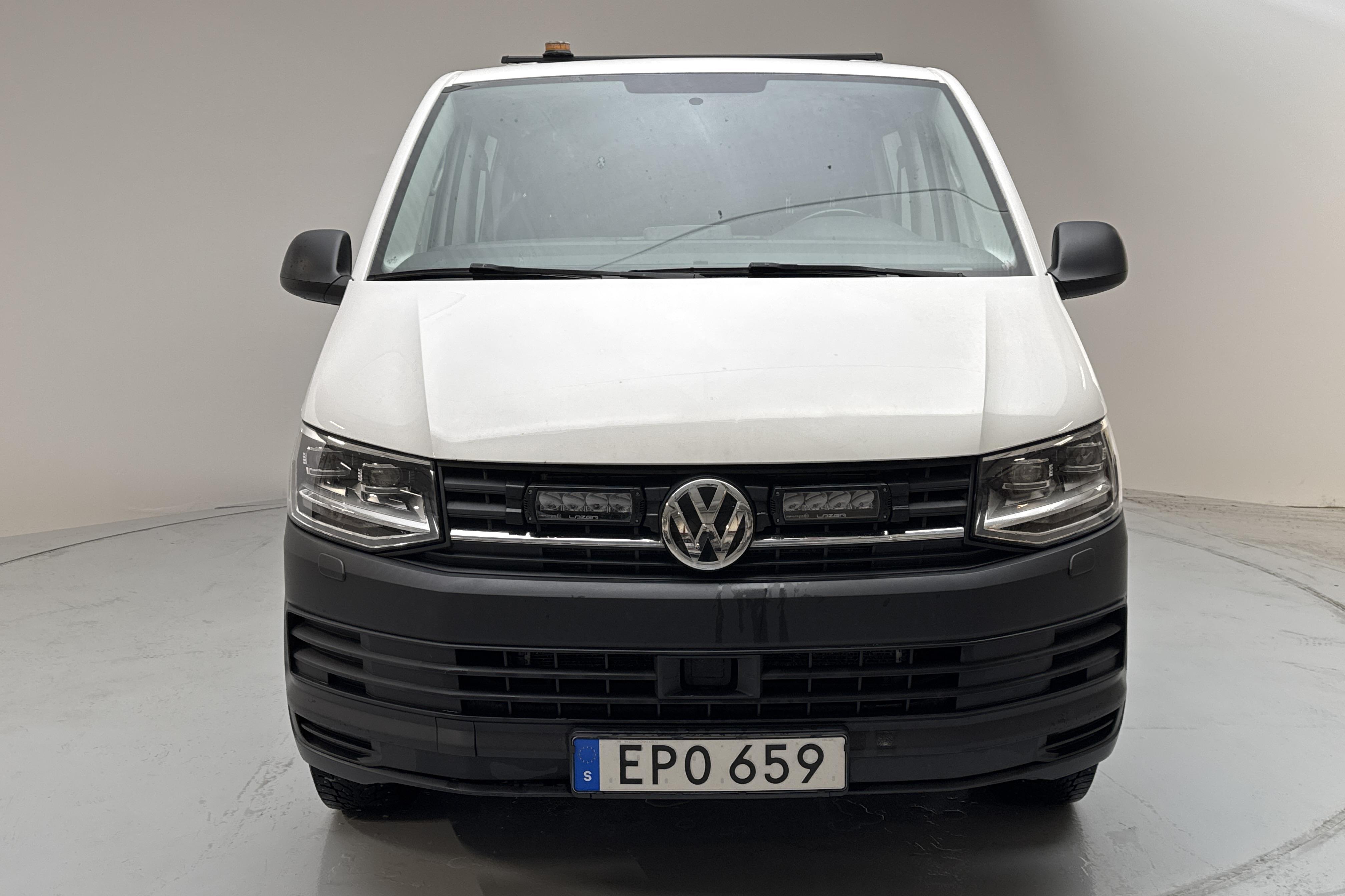 VW Transporter Kombi T6 2.0 TDI BMT Skåp 4MOTION (150hk) - 204 590 km - Manualna - biały - 2019