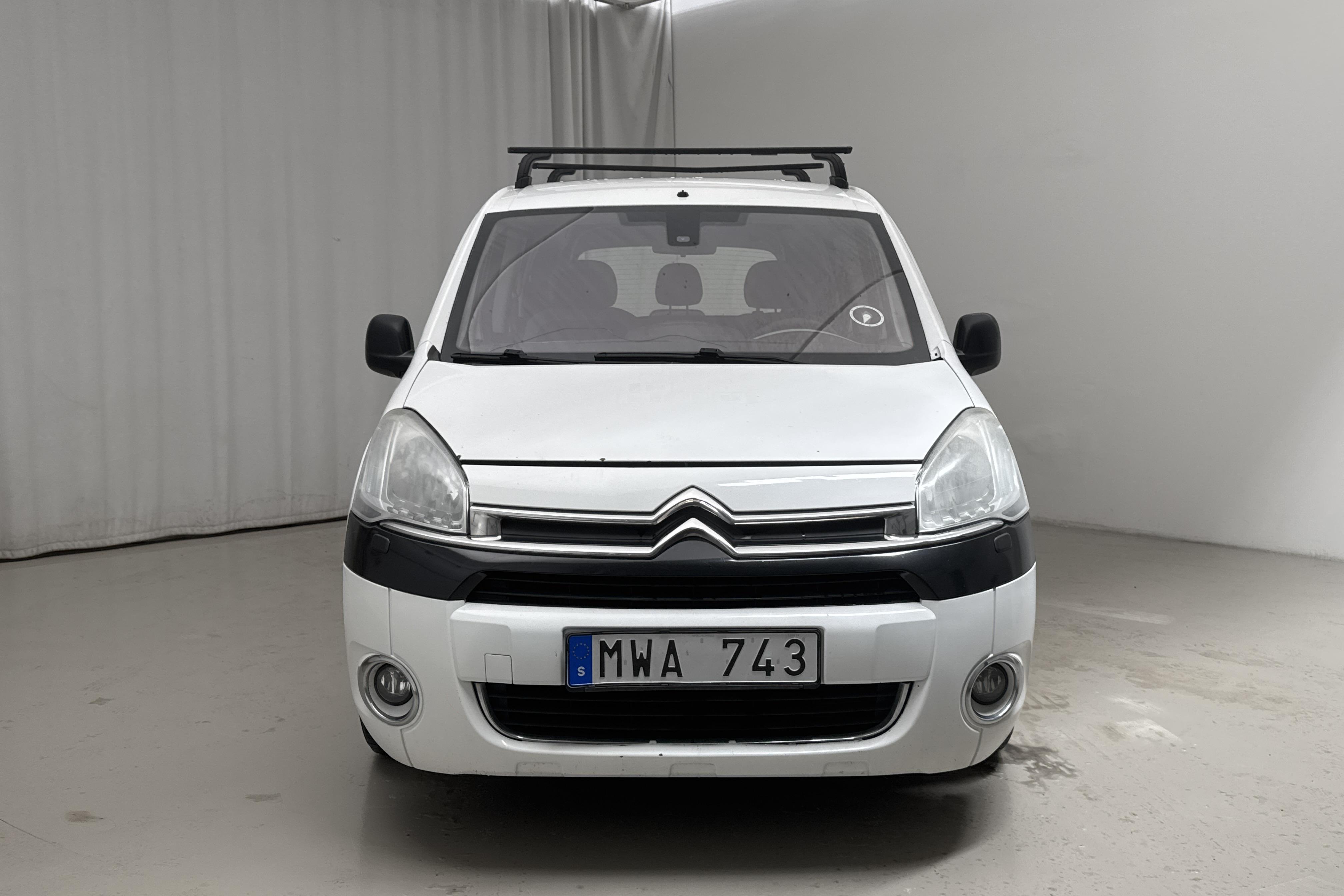 Citroen Berlingo Family III 1.6 HDI (92hk) - 190 370 km - Automatyczna - biały - 2012