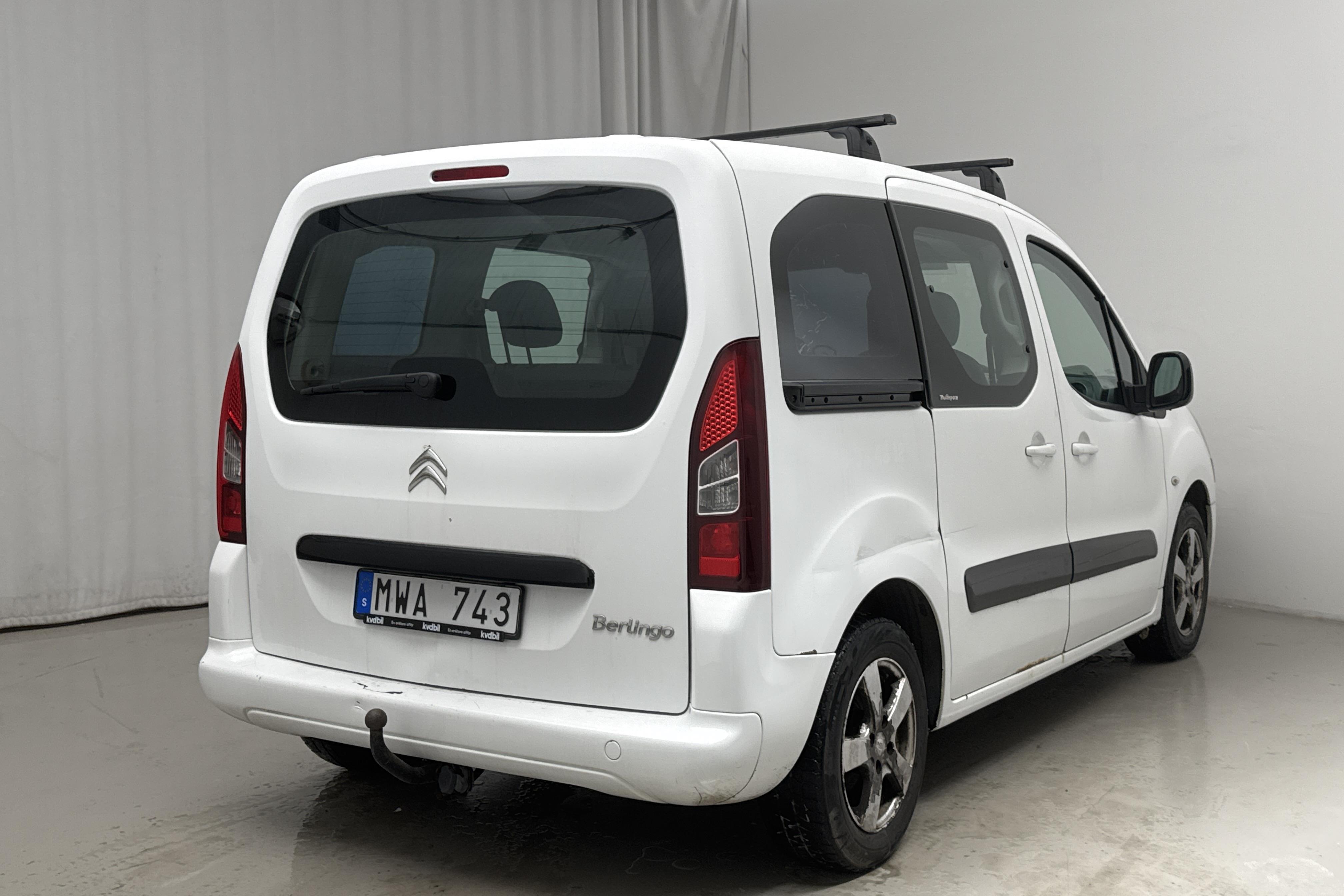 Citroen Berlingo Family III 1.6 HDI (92hk) - 190 370 km - Automatyczna - biały - 2012