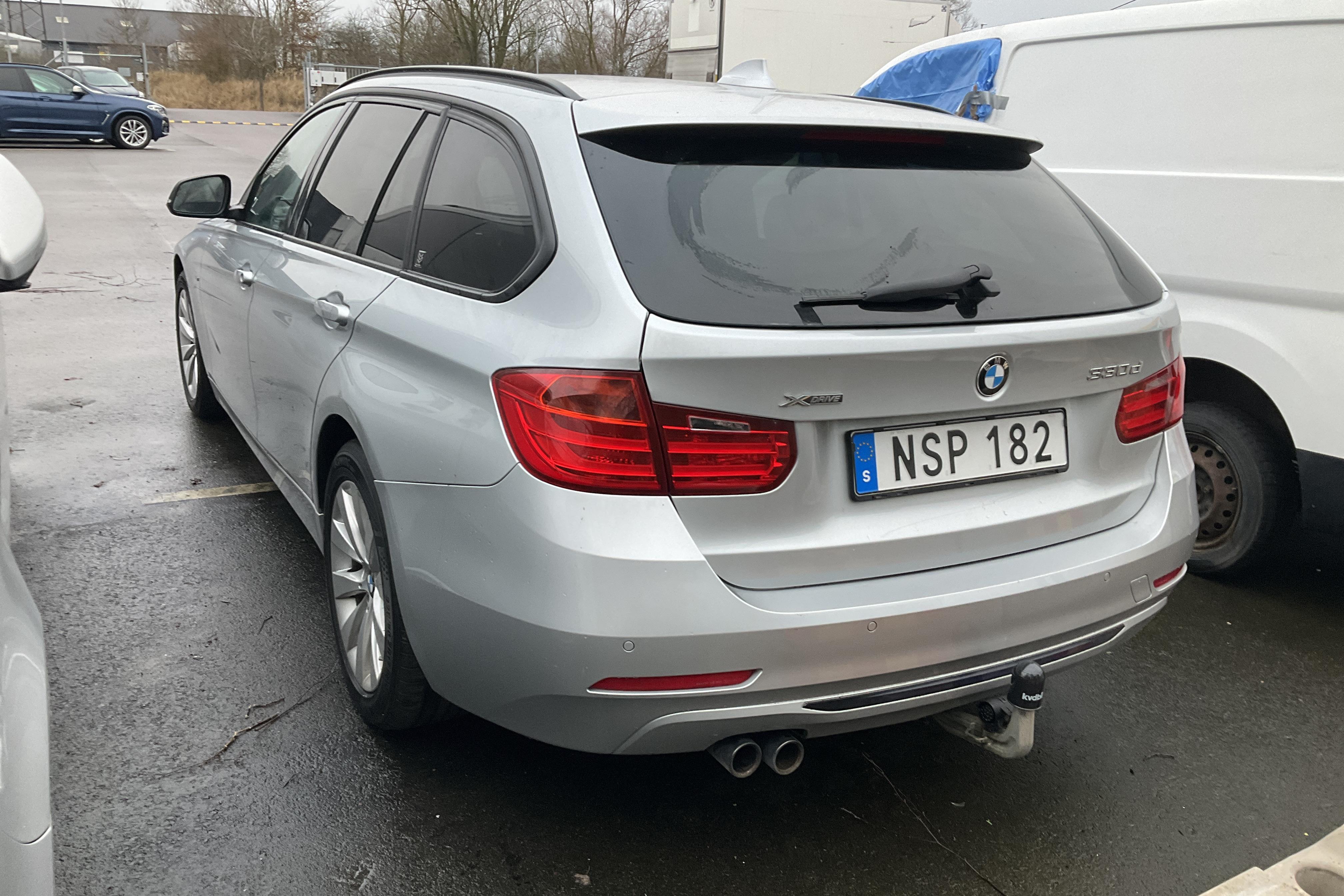 BMW 330d xDrive Touring, F31 (258hk) - 16 353 mil - Automat - silver - 2015