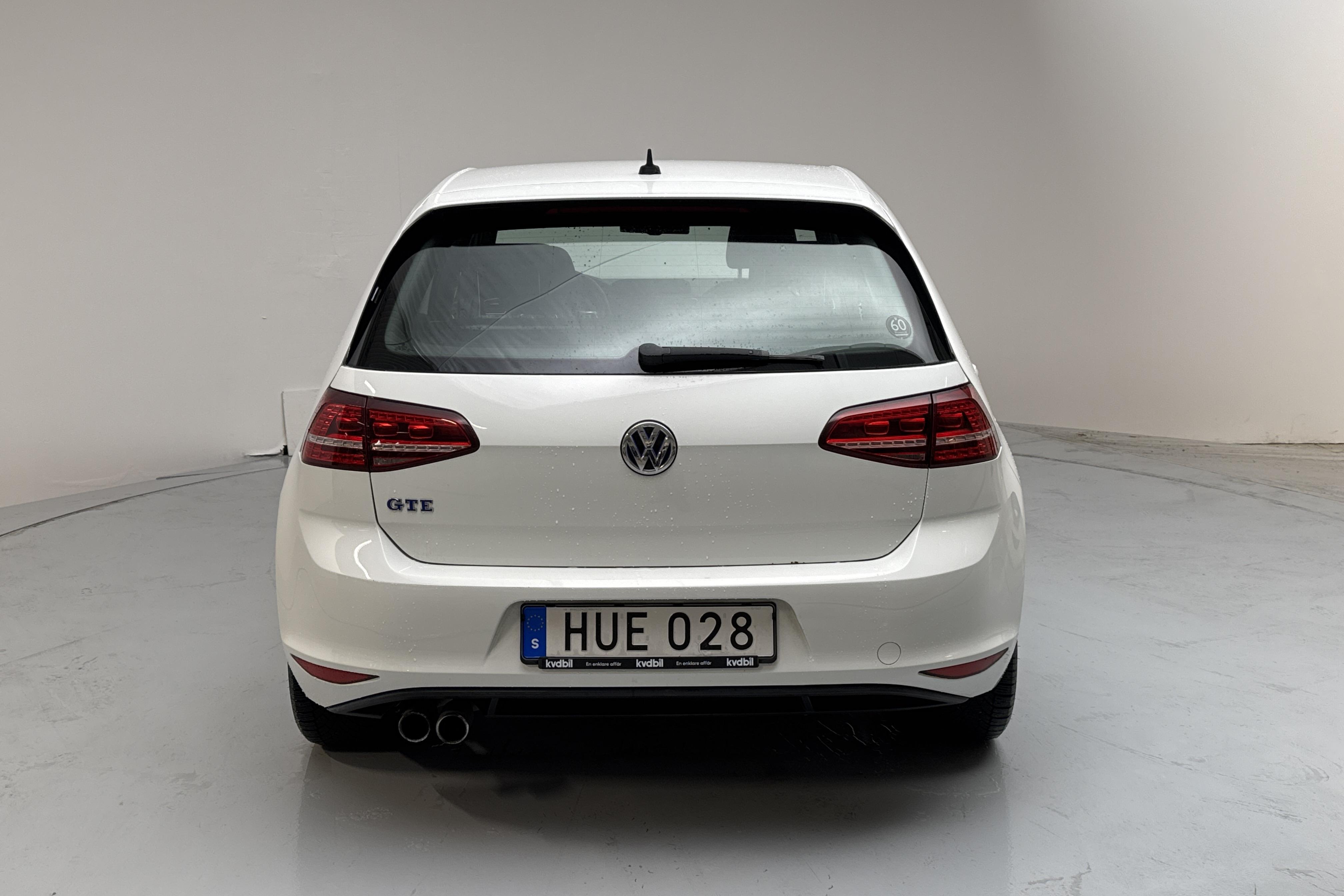 VW Golf VII 1.4 Plug-in-Hybrid 5dr (204hk) - 18 100 mil - Automat - vit - 2016