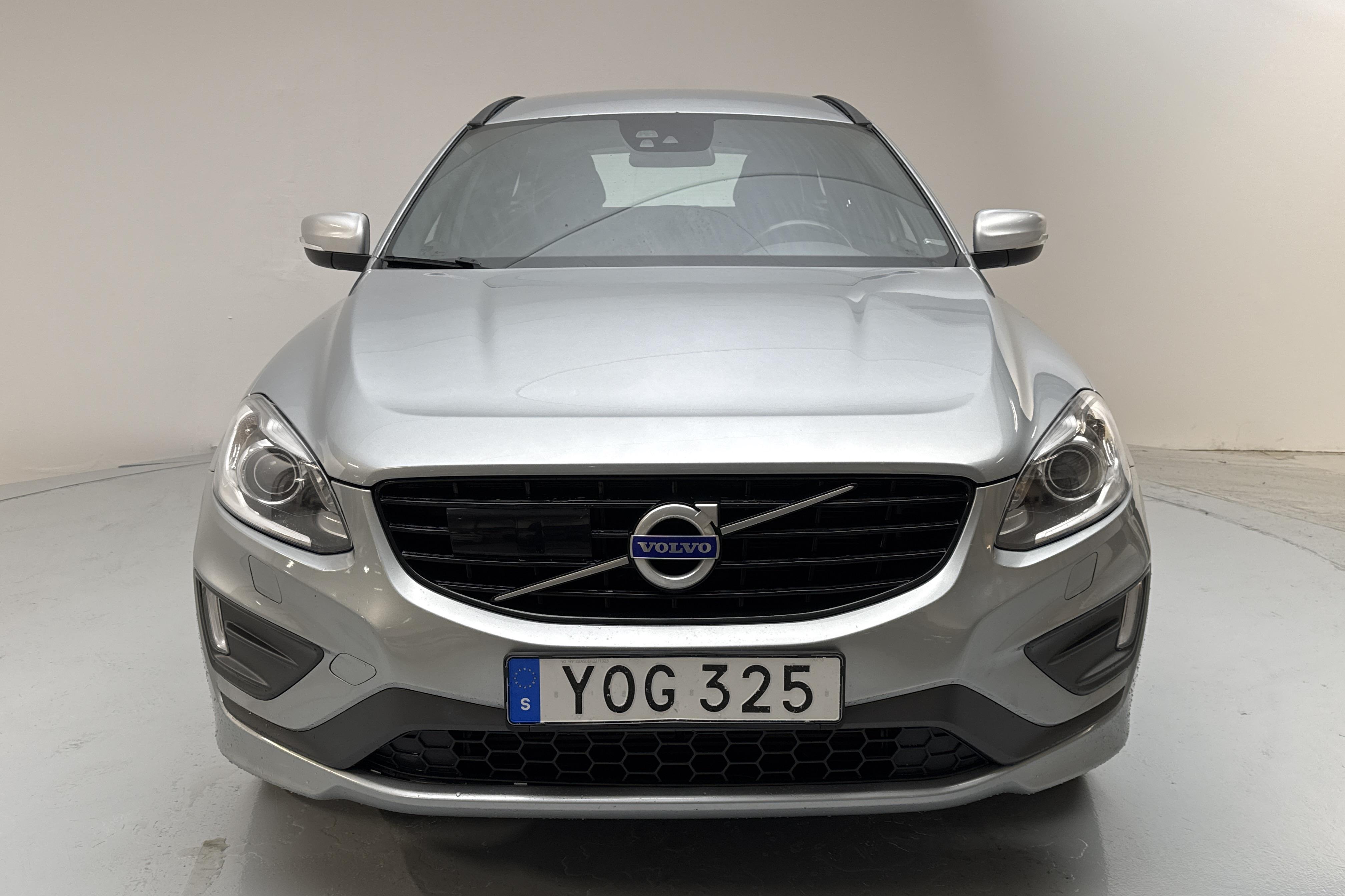 Volvo XC60 D4 AWD (190hk) - 193 260 km - Automatic - silver - 2017