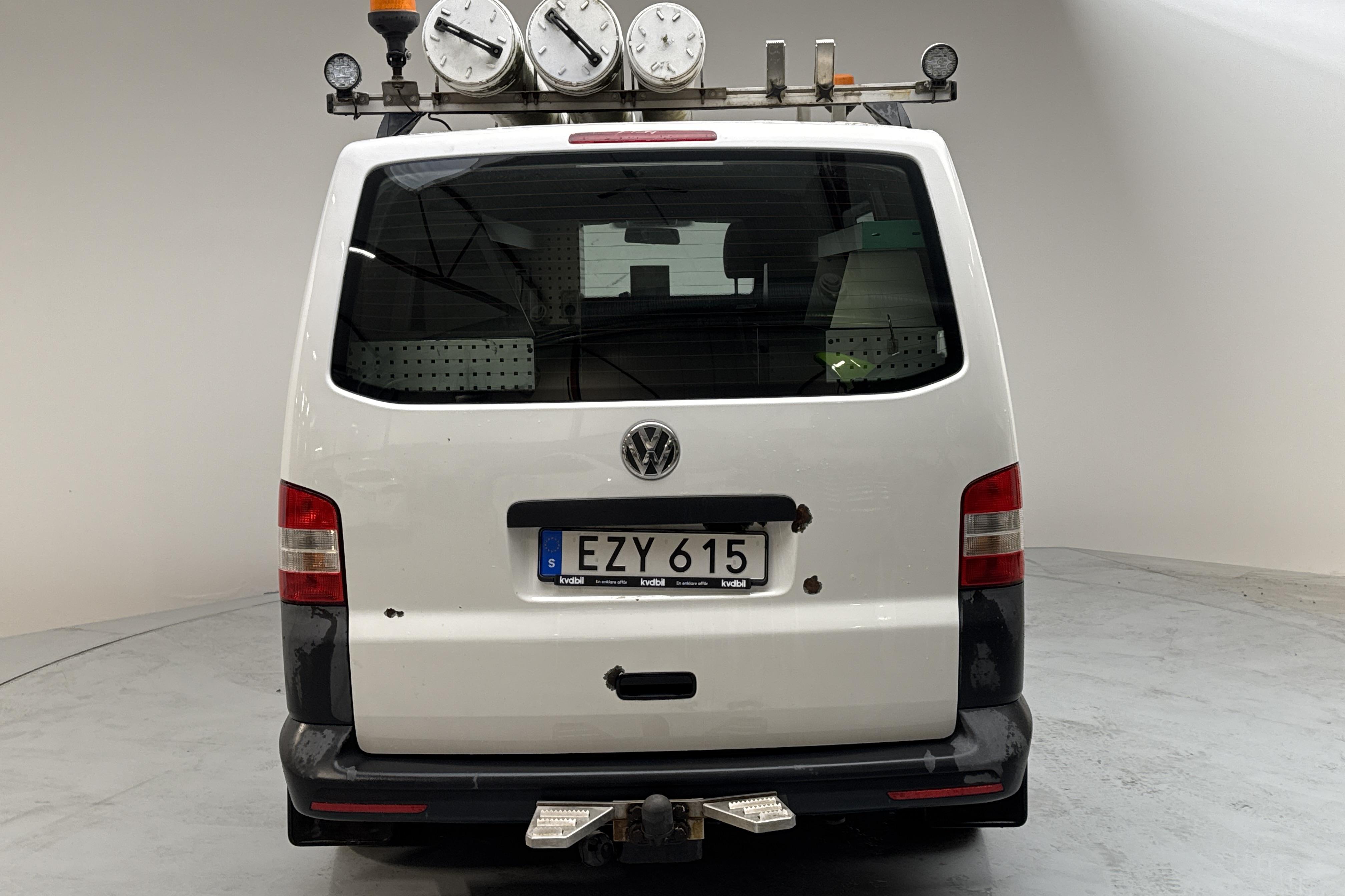 VW Transporter T5 2.0 TDI 4MOTION (140hk) - 37 679 mil - Manuell - vit - 2015