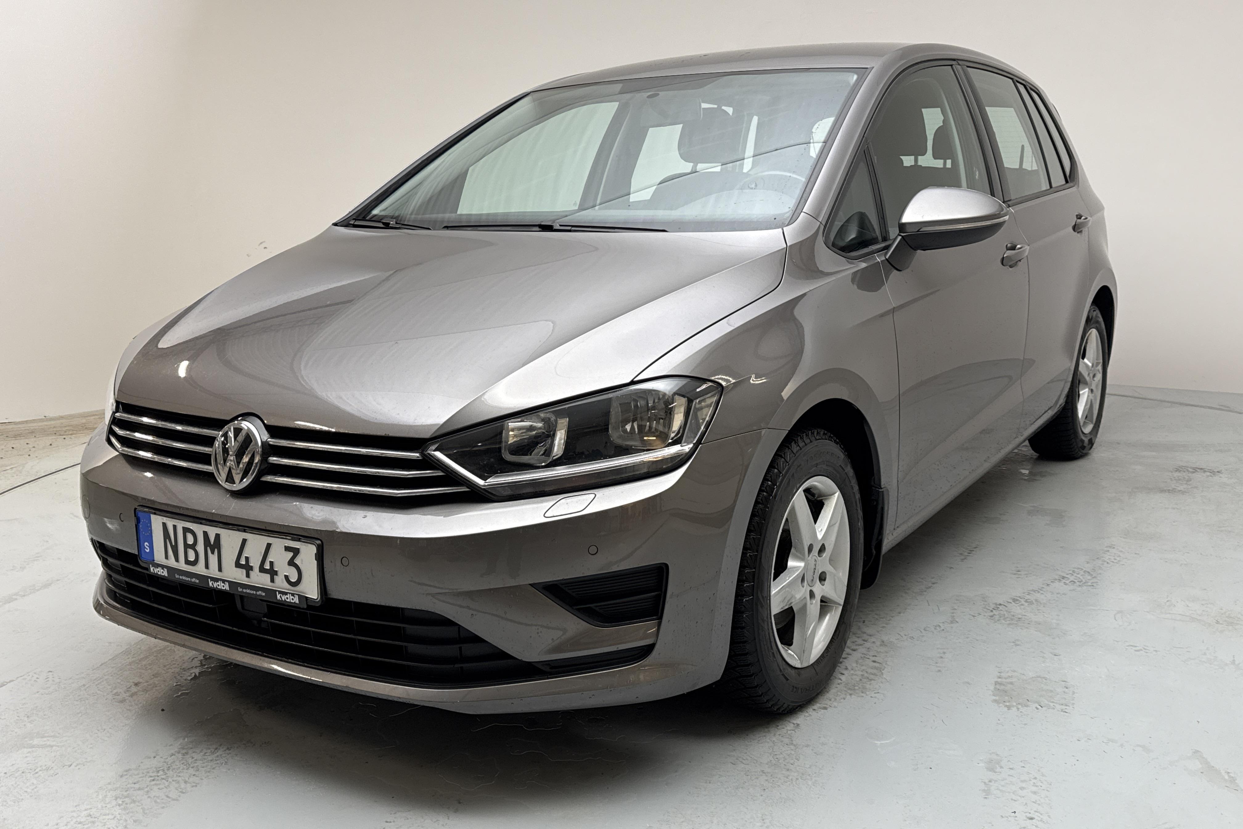 VW Golf VII 1.2 TSI BlueMotion Technology Sportsvan (110hk) - 5 463 mil - Automat - grå - 2016