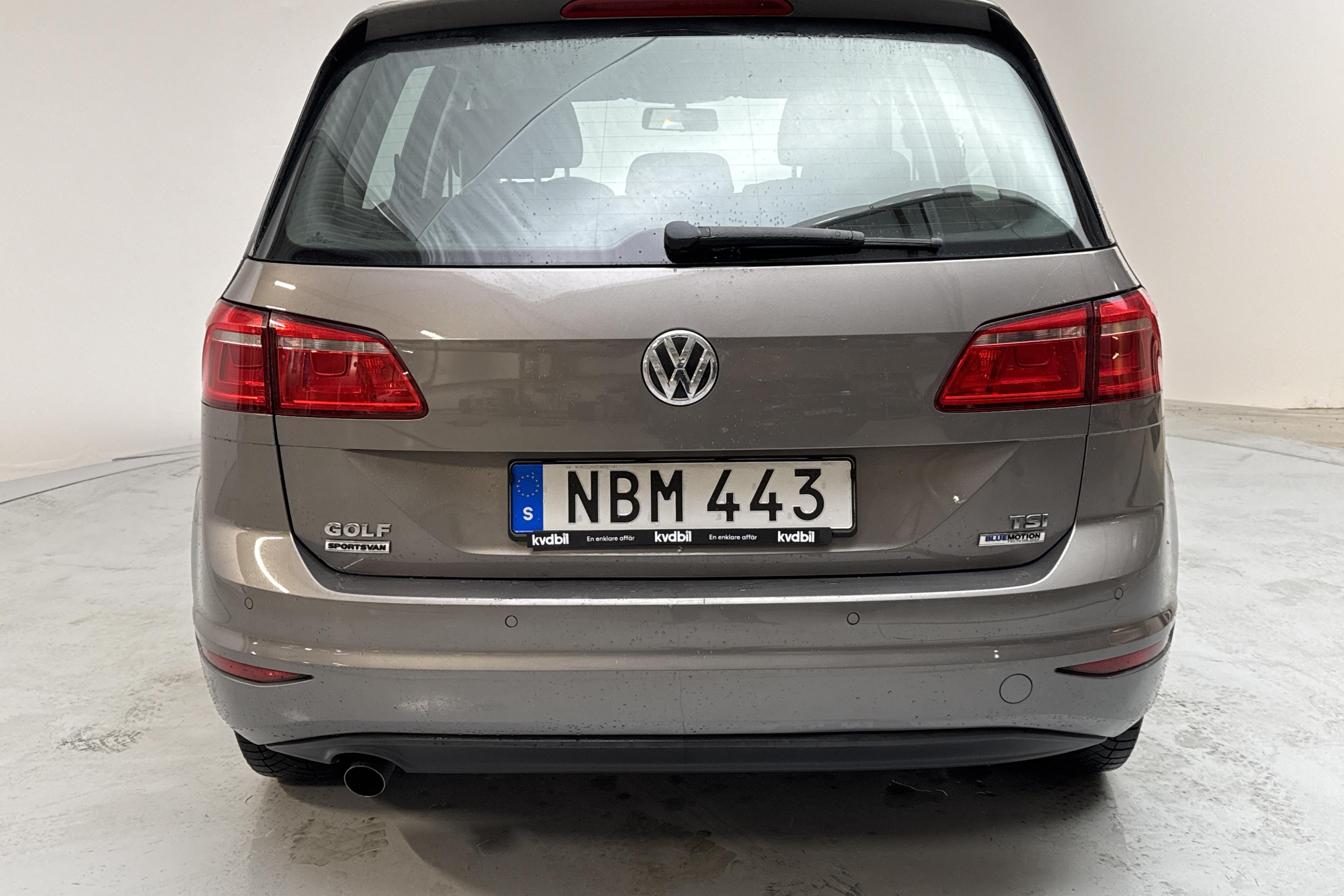 VW Golf VII 1.2 TSI BlueMotion Technology Sportsvan (110hk) - 5 463 mil - Automat - grå - 2016