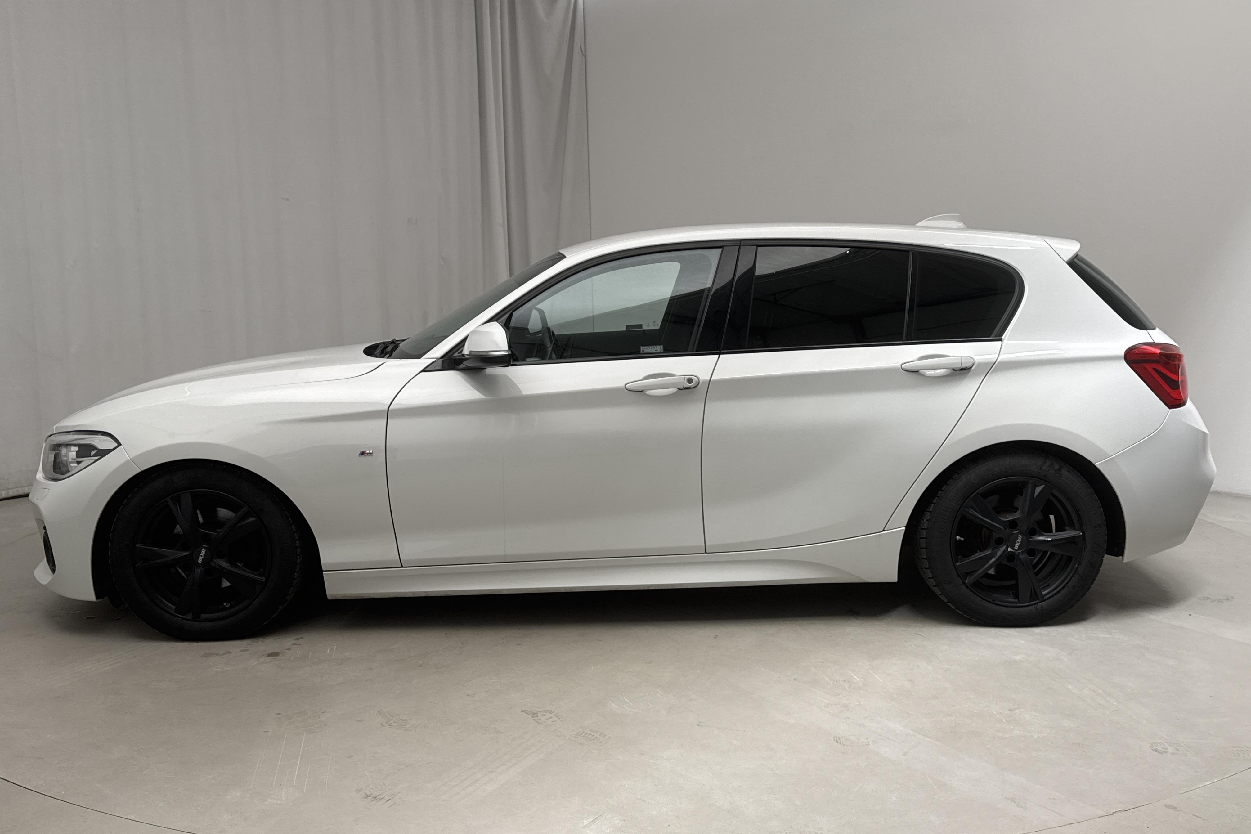 BMW 118i 5dr, F20 (136hk) - 80 440 km - Automatic - white - 2019