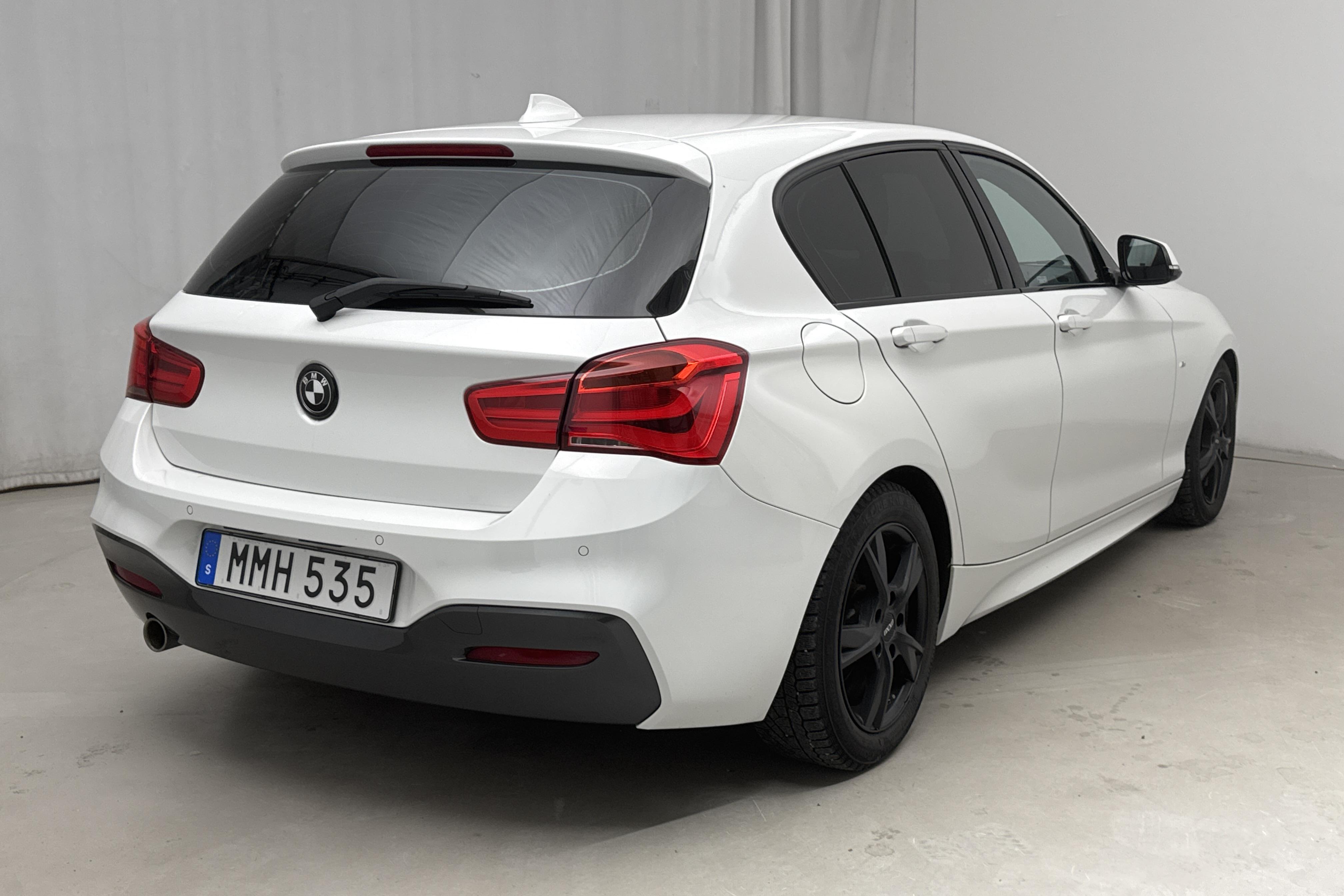 BMW 118i 5dr, F20 (136hk) - 80 440 km - Automatic - white - 2019