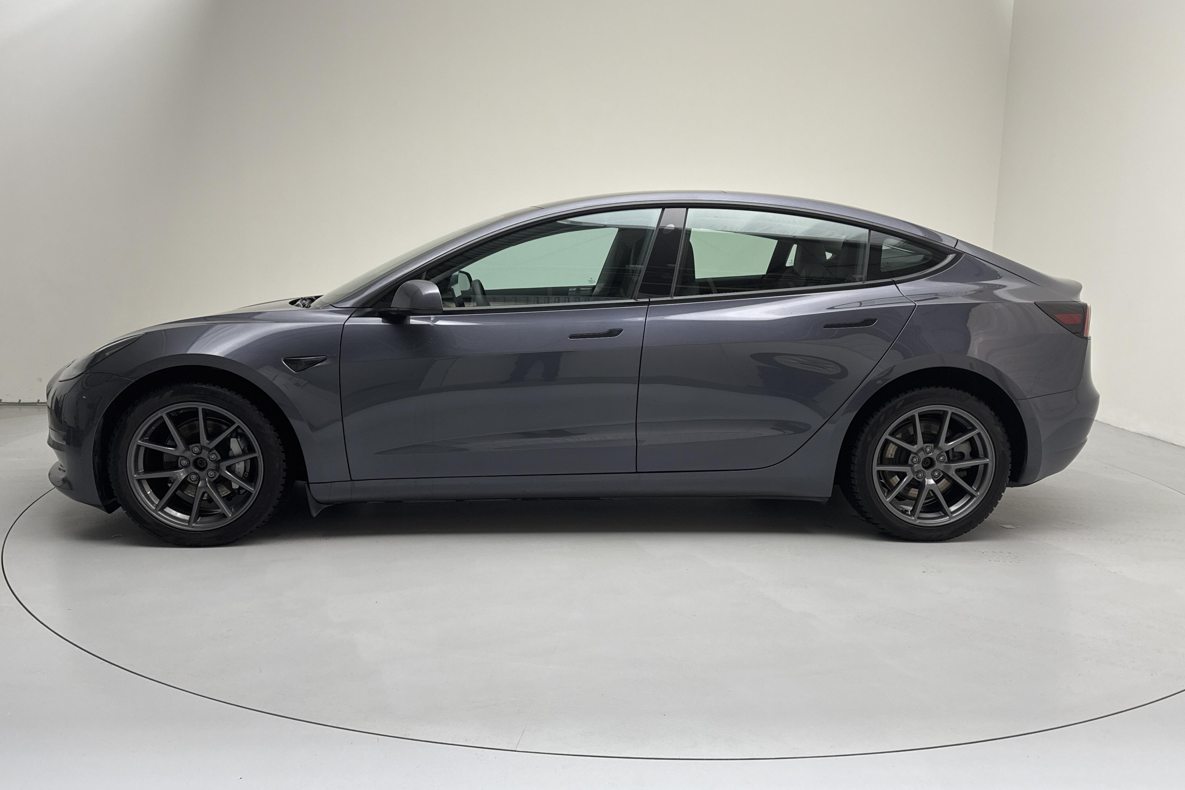 Tesla Model 3 Long Range Dual Motor AWD - 8 358 mil - Automat - grå - 2022