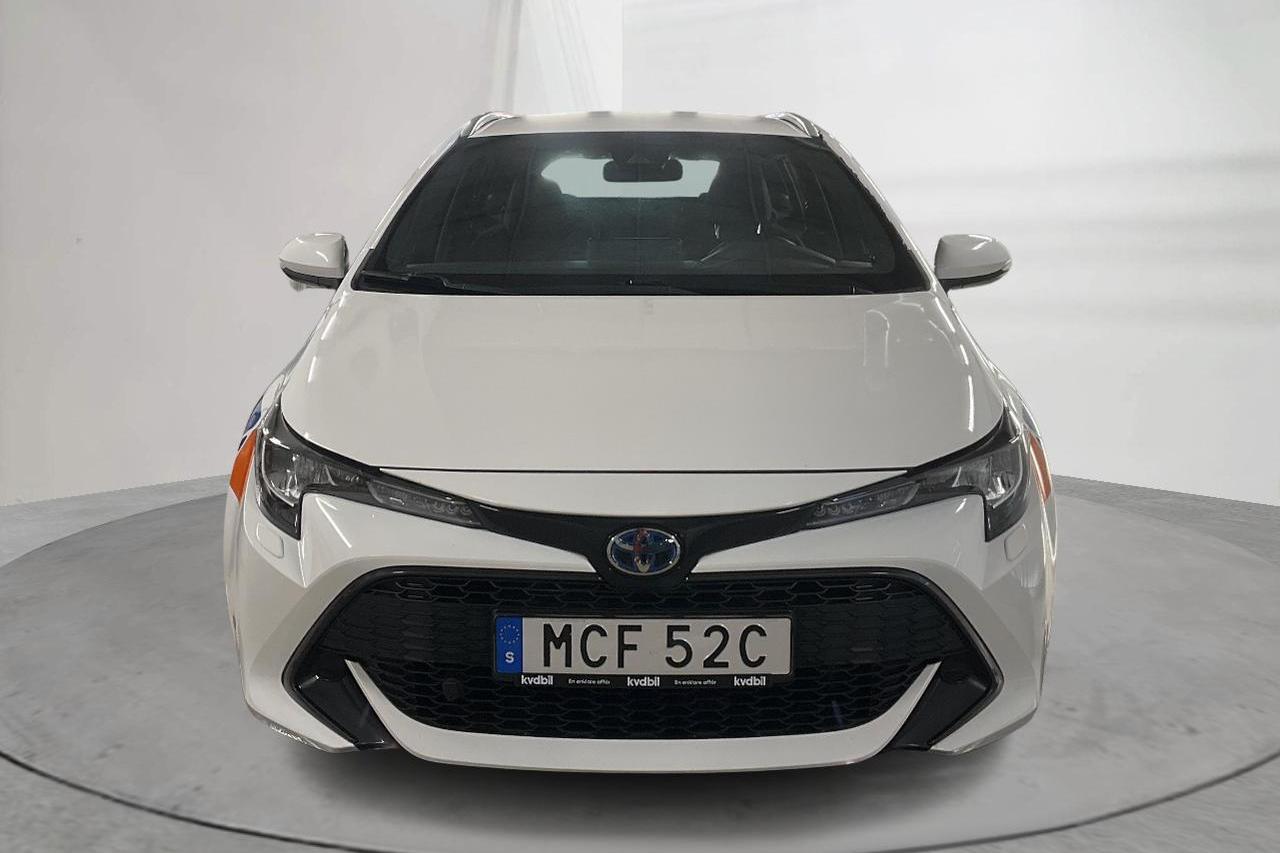 Toyota Corolla 1.8 Hybrid Touring Sports (122hk) - 4 828 mil - Automat - vit - 2021