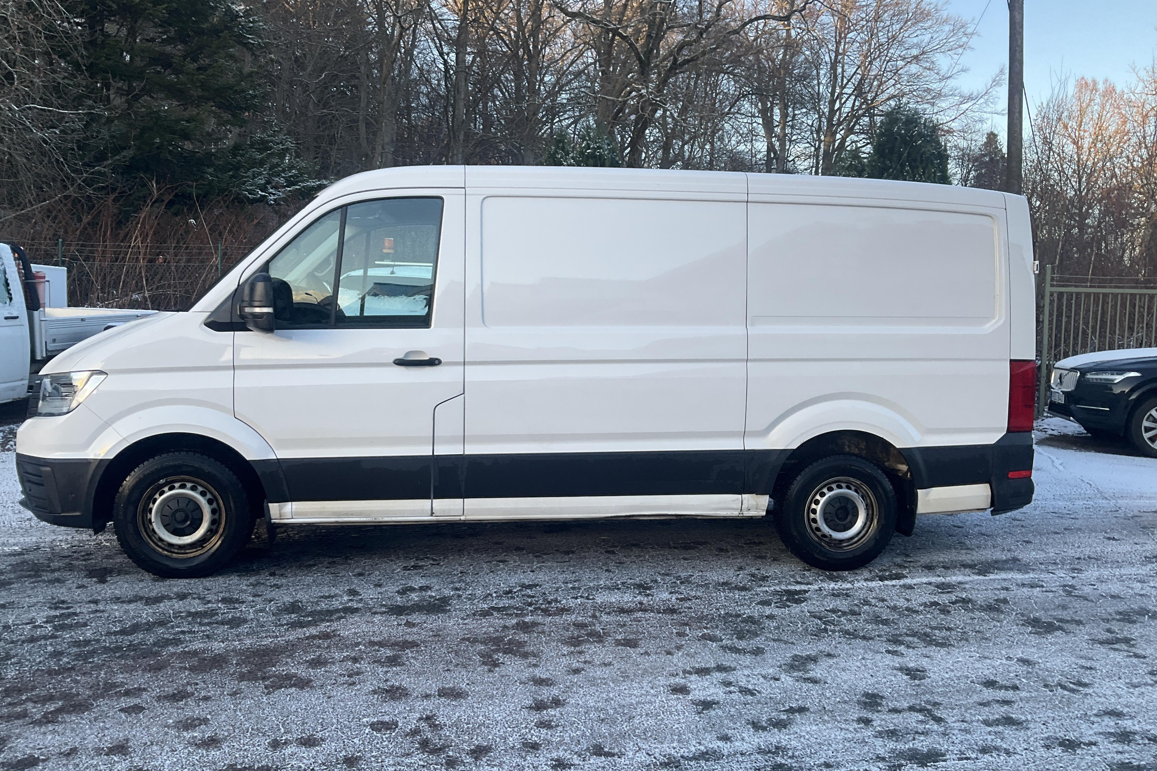 VW Crafter 35 2.0 TDI Skåp (102hk) - 147 170 km - Manual - white - 2020