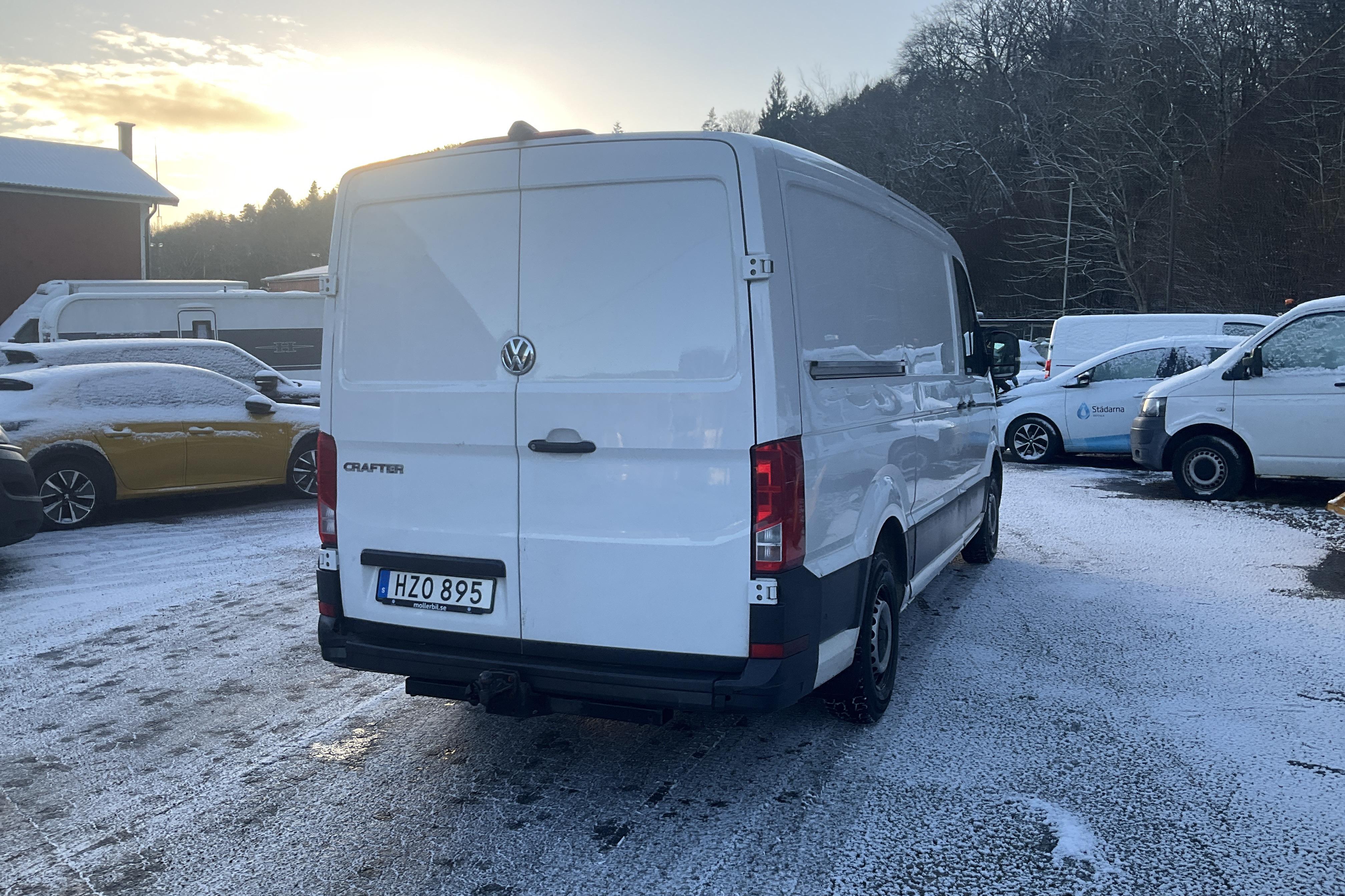 VW Crafter 35 2.0 TDI Skåp (102hk) - 147 170 km - Manual - white - 2020