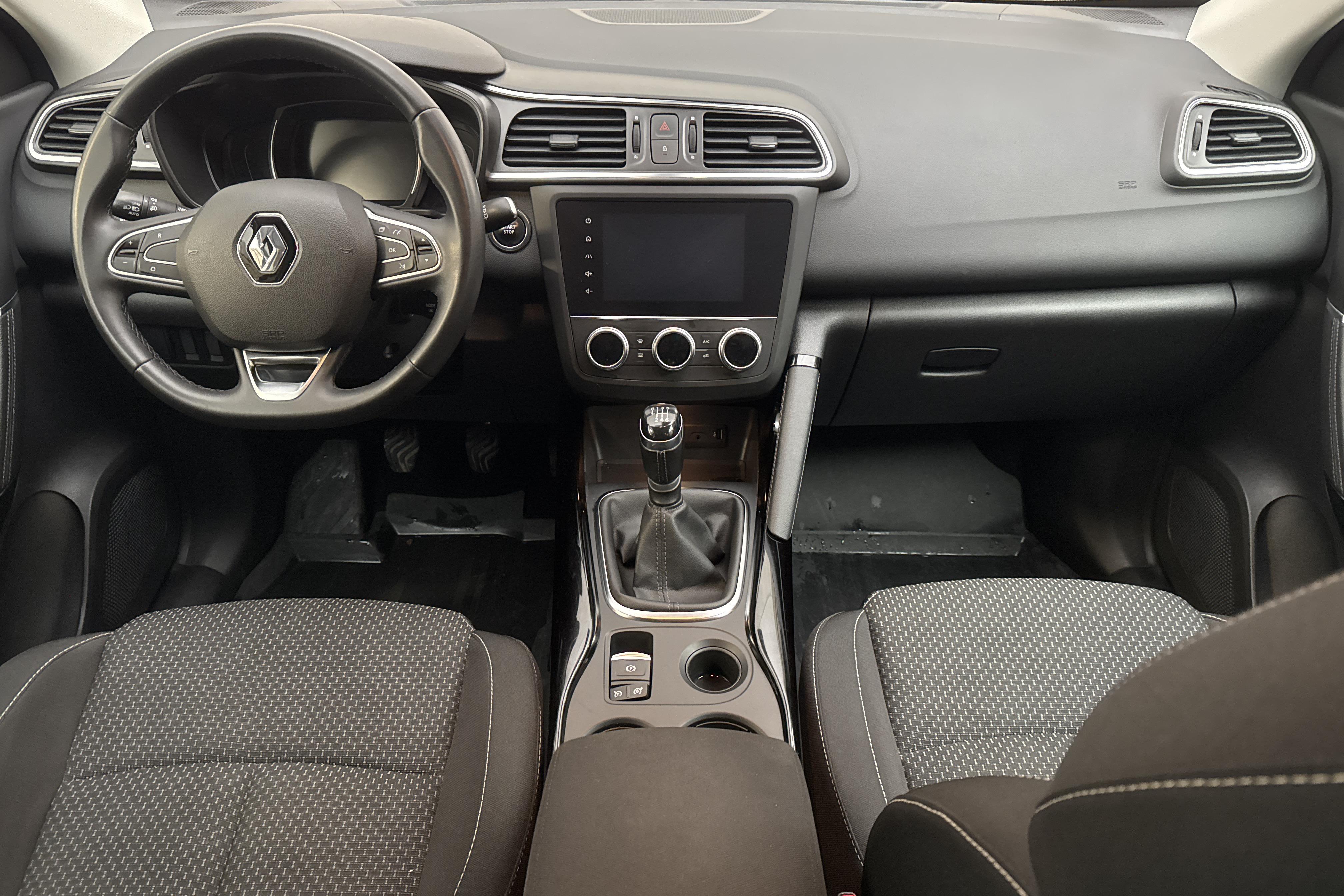 Renault Kadjar 1.3 TCe (140hk) - 11 022 mil - Manuell - grå - 2020