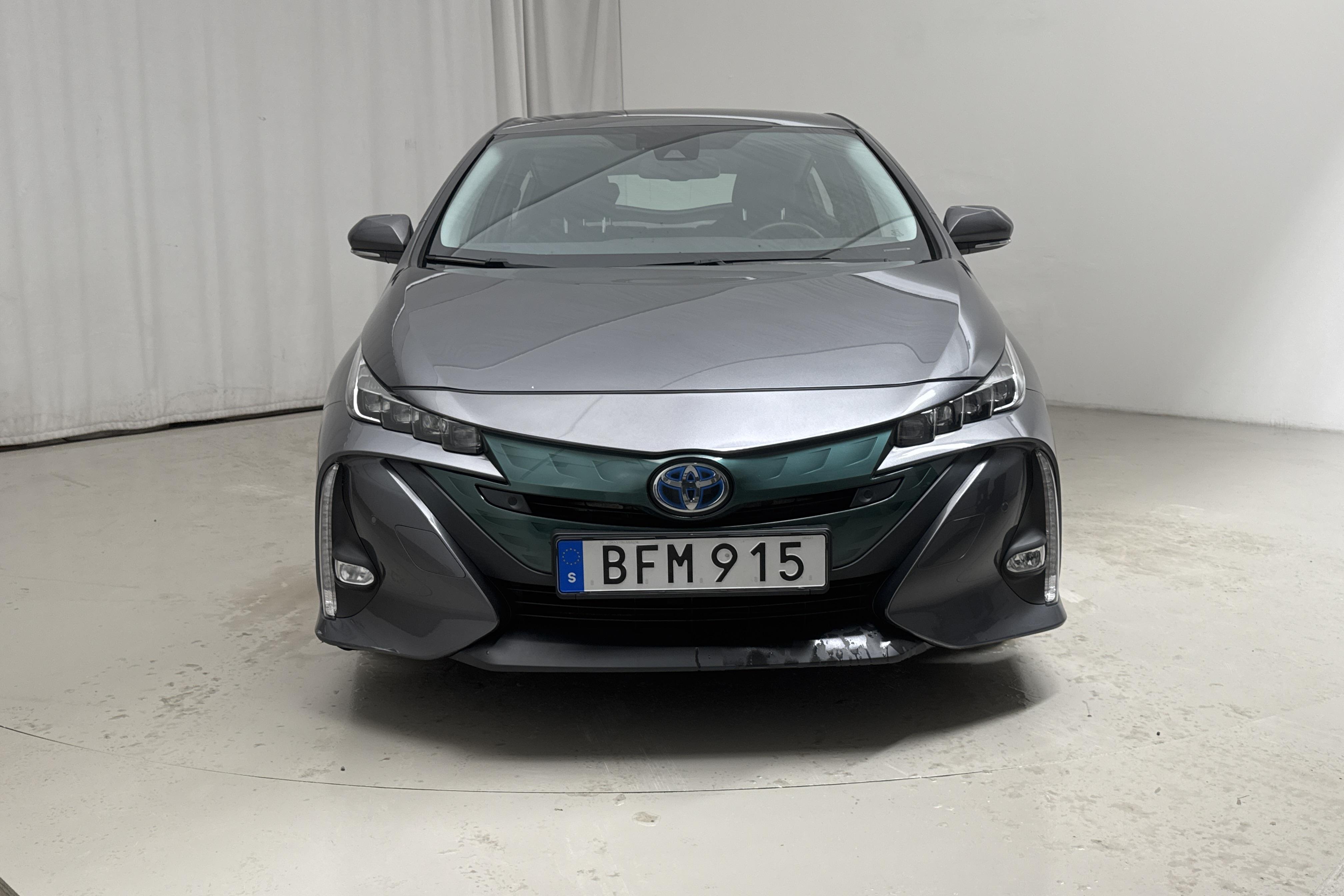 Toyota Prius 1.8 Plug-In (99hk) - 41 040 km - Automaatne - Dark Grey - 2018