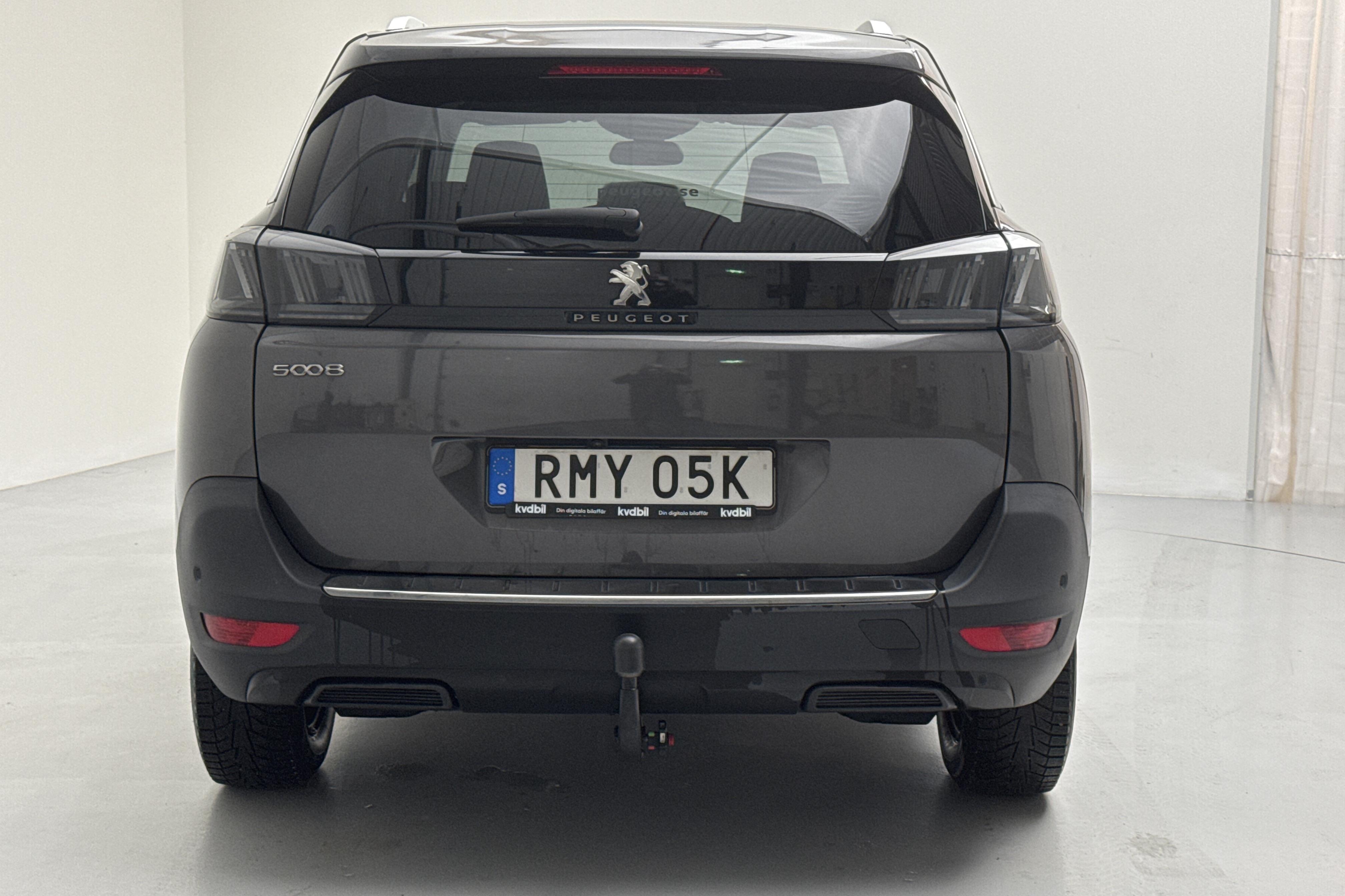 Peugeot 5008 1.2 PureTech (130hk) - 9 025 mil - Automat - grå - 2021