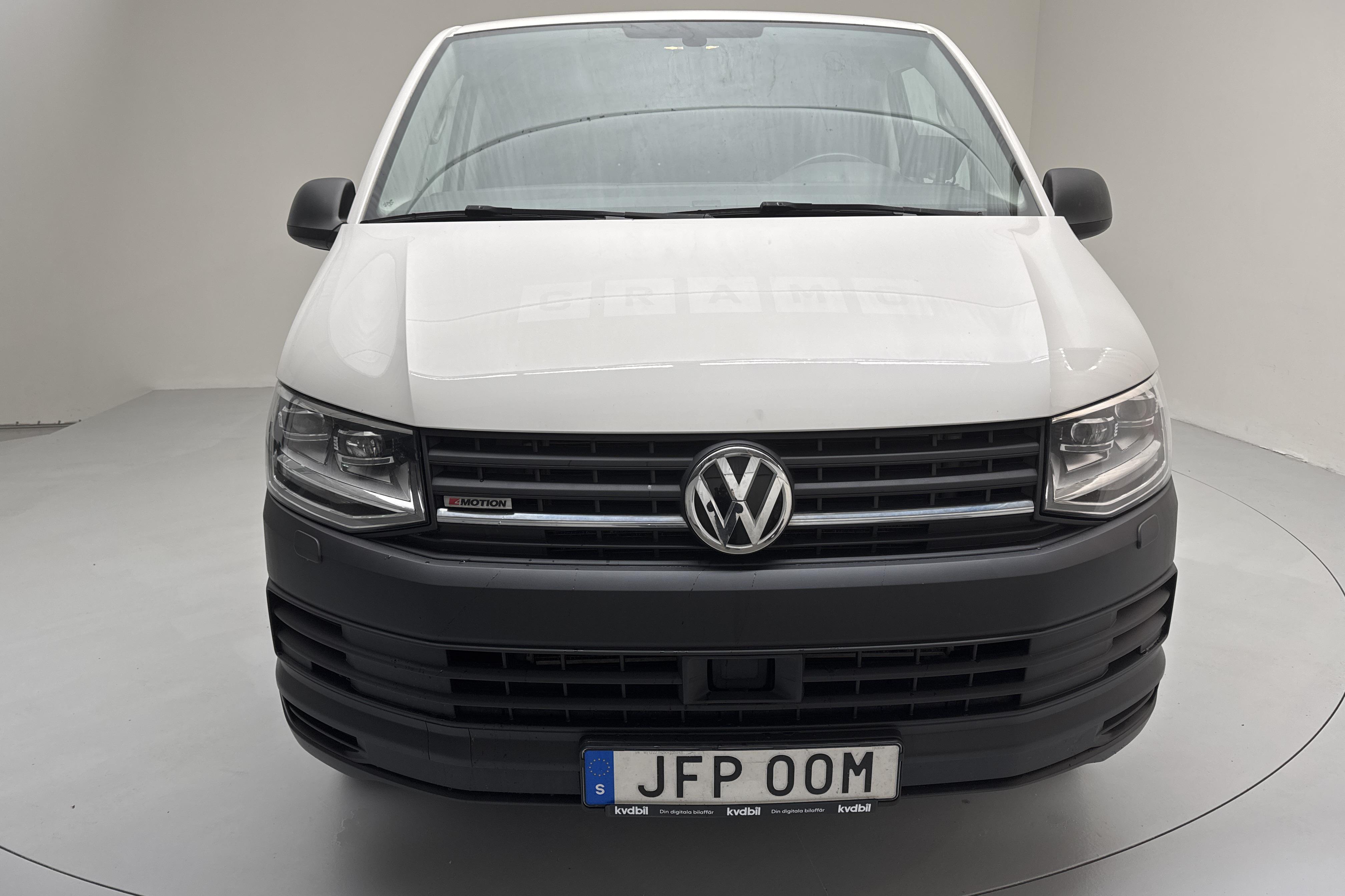 VW Transporter T32 2.0 TDI BMT Skåp 4MOTION (150hk) - 13 725 mil - Automat - vit - 2019