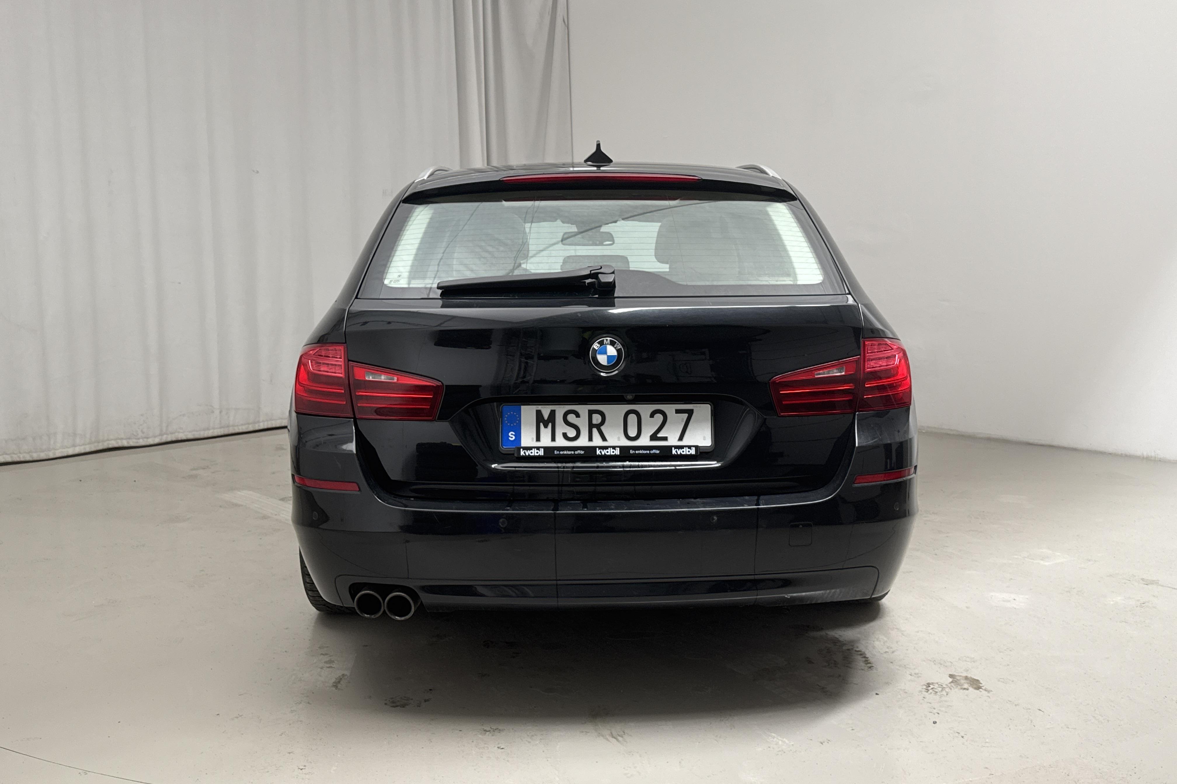 BMW 520d xDrive Touring, F11 (190hk) - 14 319 mil - Automat - svart - 2015