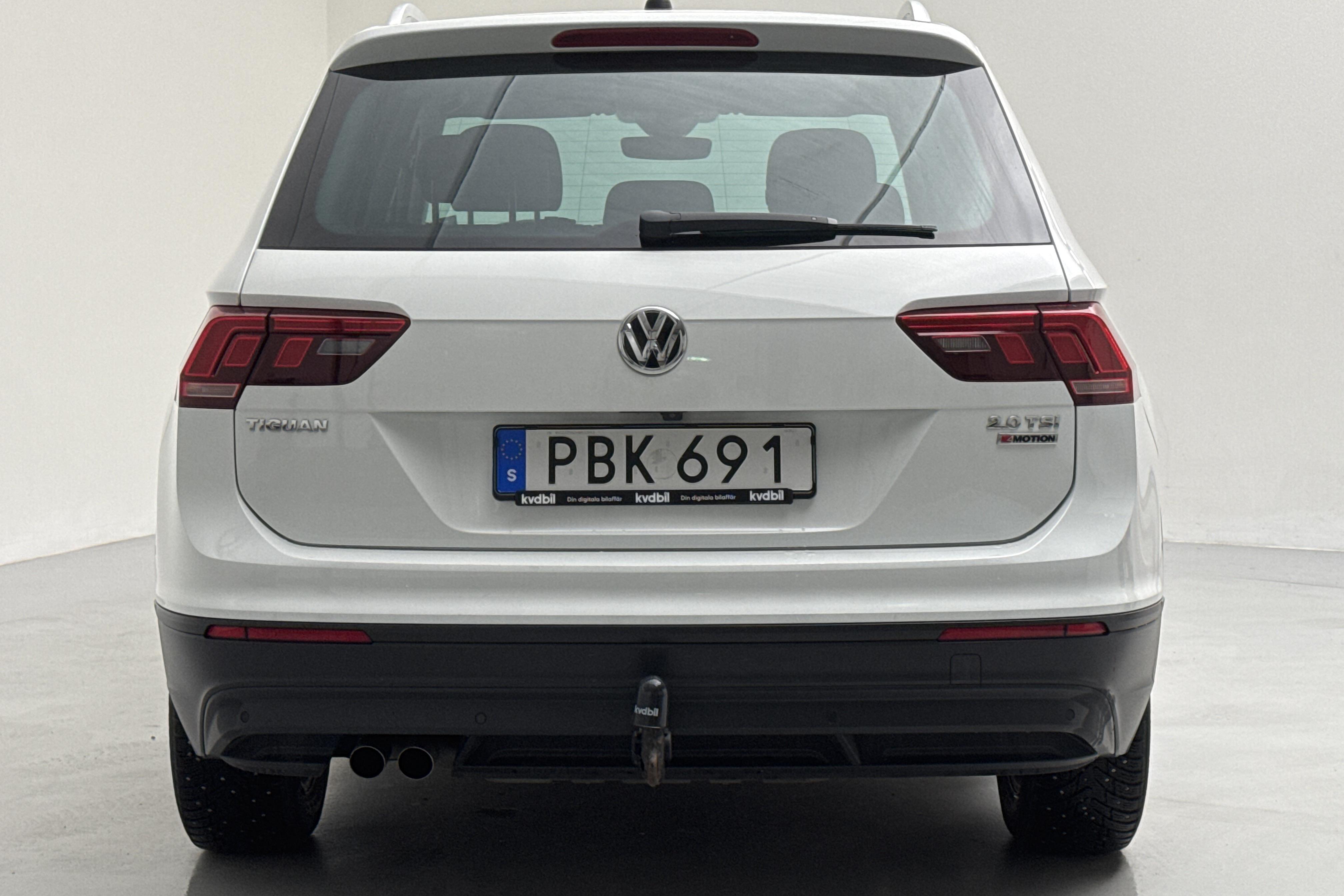 VW Tiguan 2.0 TSI 4MOTION (180hk) - 125 200 km - Manual - white - 2017