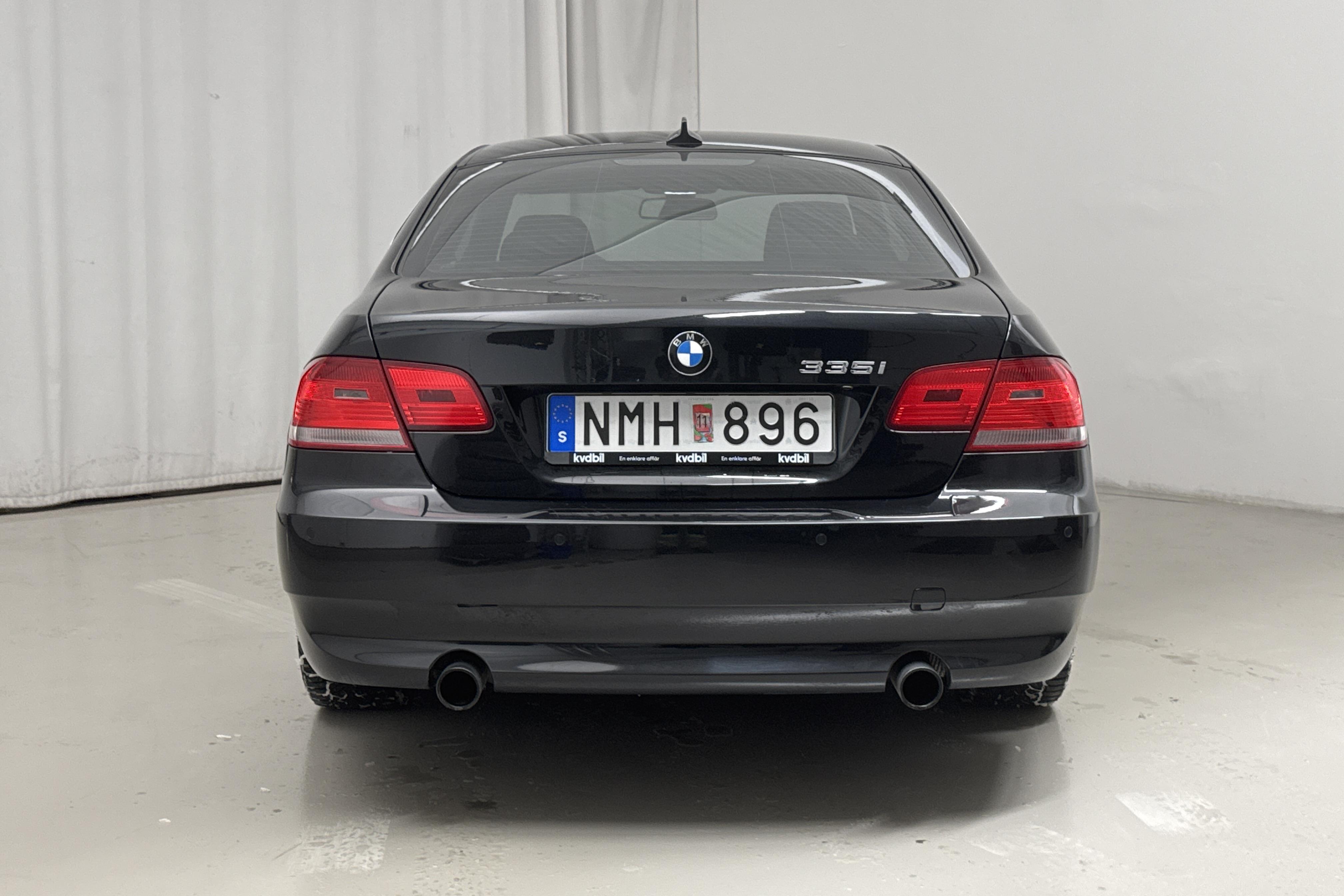 BMW 335i Coupé, E92 (306hk) - 16 907 mil - Automat - svart - 2008