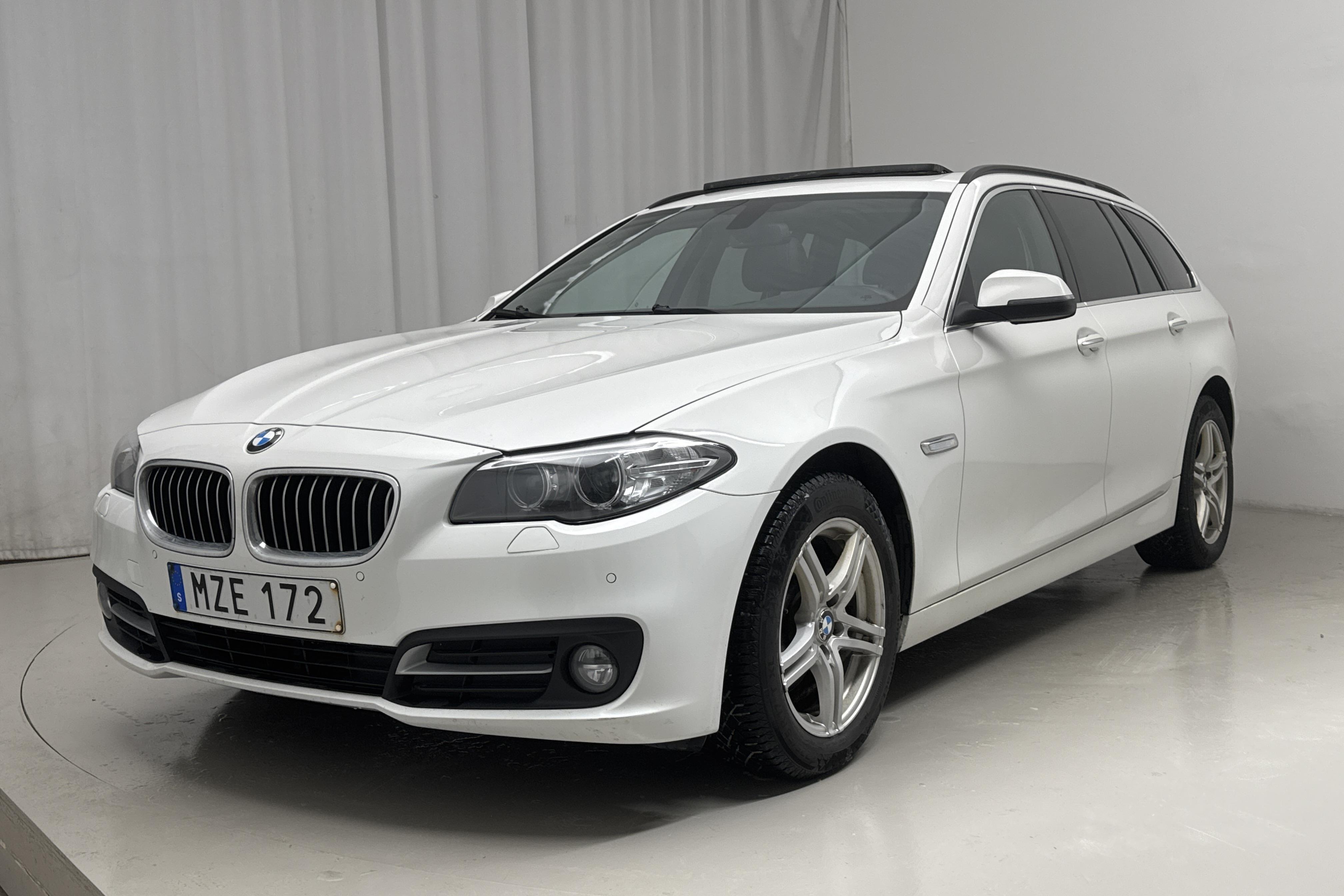 BMW 520d xDrive Touring, F11 (190hk) - 159 730 km - Automatic - white - 2016