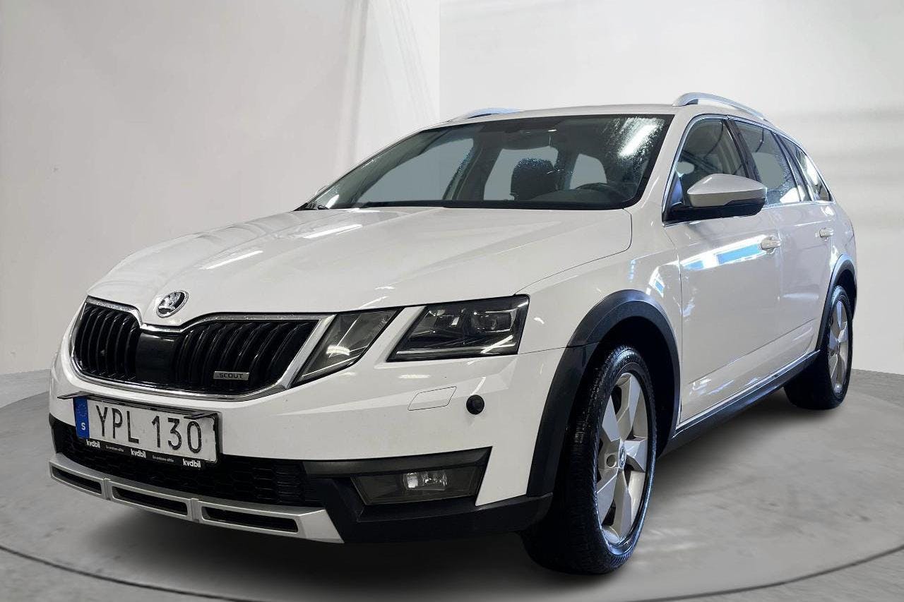 Skoda Octavia Scout II 2.0 TDI 4X4 (150hk) - 179 460 km - Manualna - biały - 2018