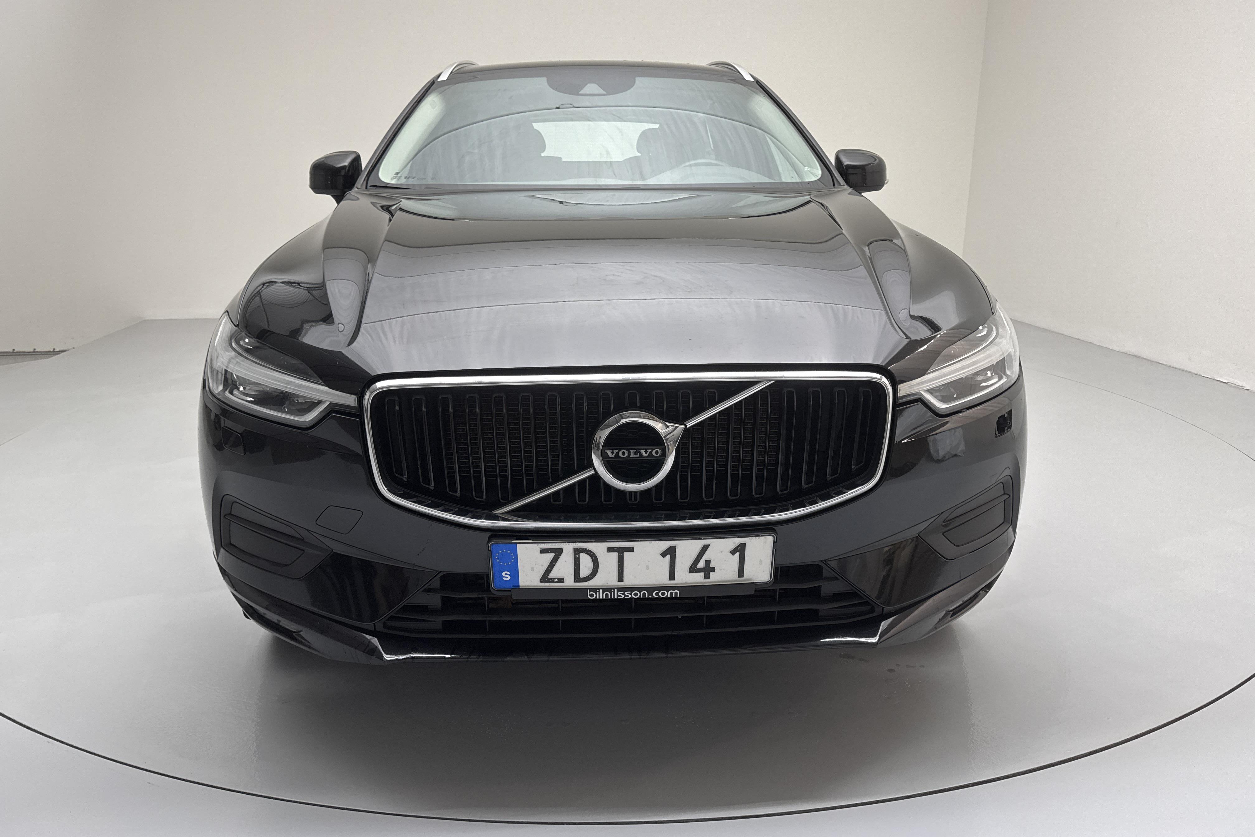 Volvo XC60 T5 AWD (250hk) - 20 665 mil - Automat - svart - 2018