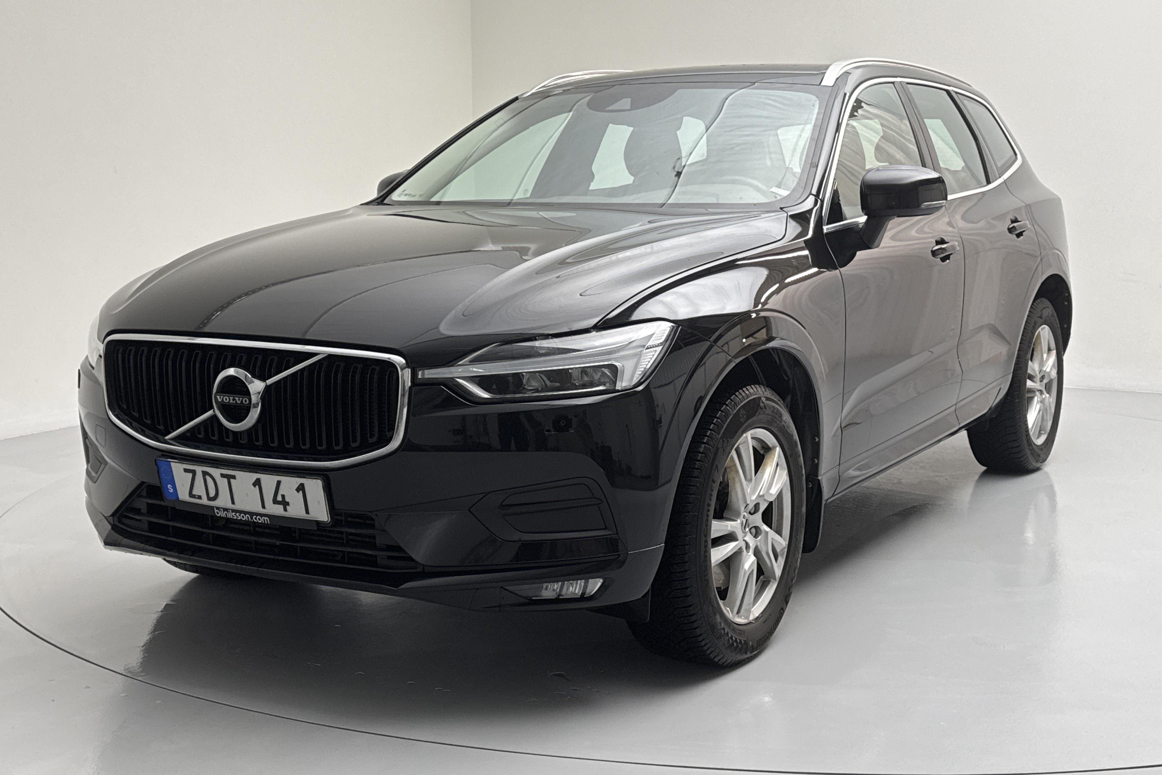 Volvo XC60 T5 AWD (250hk) - 20 665 mil - Automat - svart - 2018