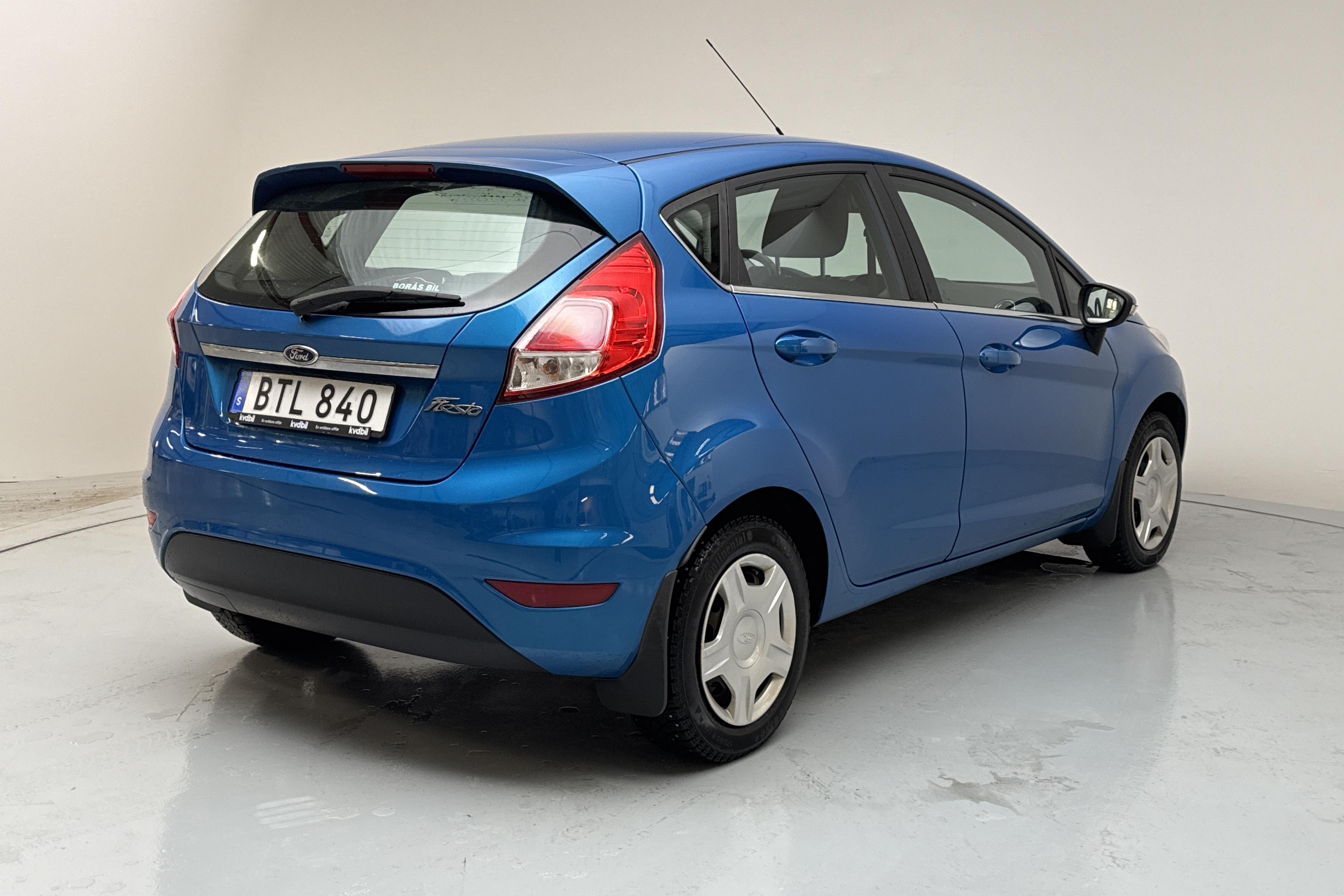 Ford Fiesta 1.0 5dr (80hk) - 12 039 mil - Manuell - blå - 2014