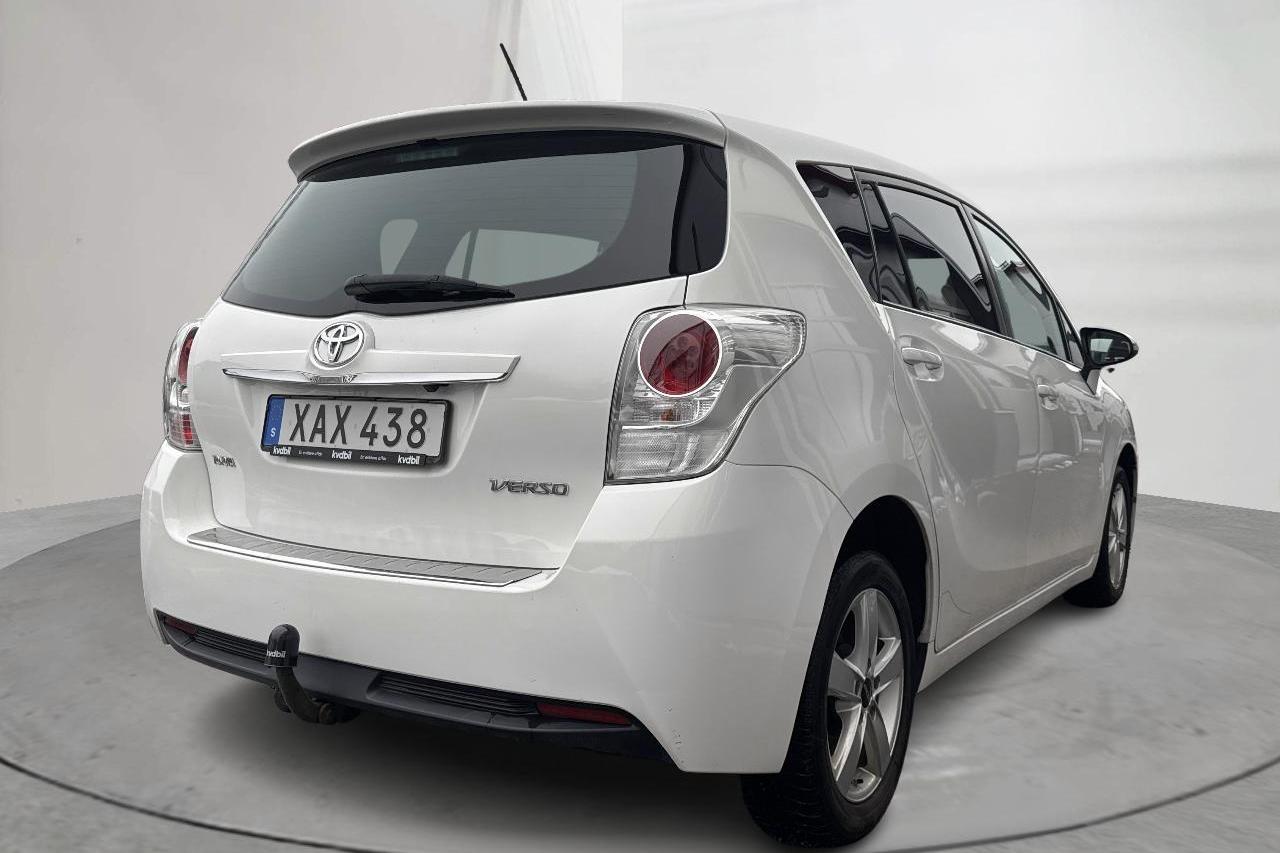 Toyota Verso 1.6 D-4D DPF (112hk) - 19 234 mil - Manuell - vit - 2014