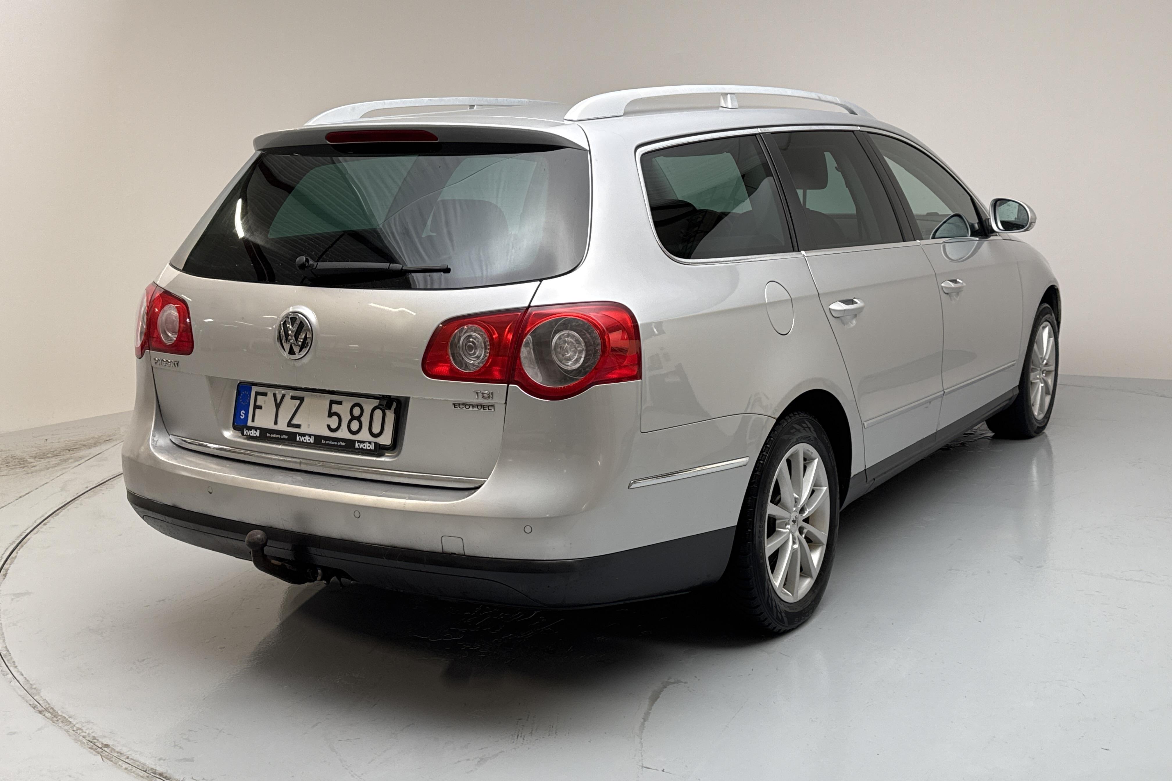 VW Passat 1.4 TSI EcoFuel Variant (150hk) - 191 590 km - Automaatne - hõbe - 2010