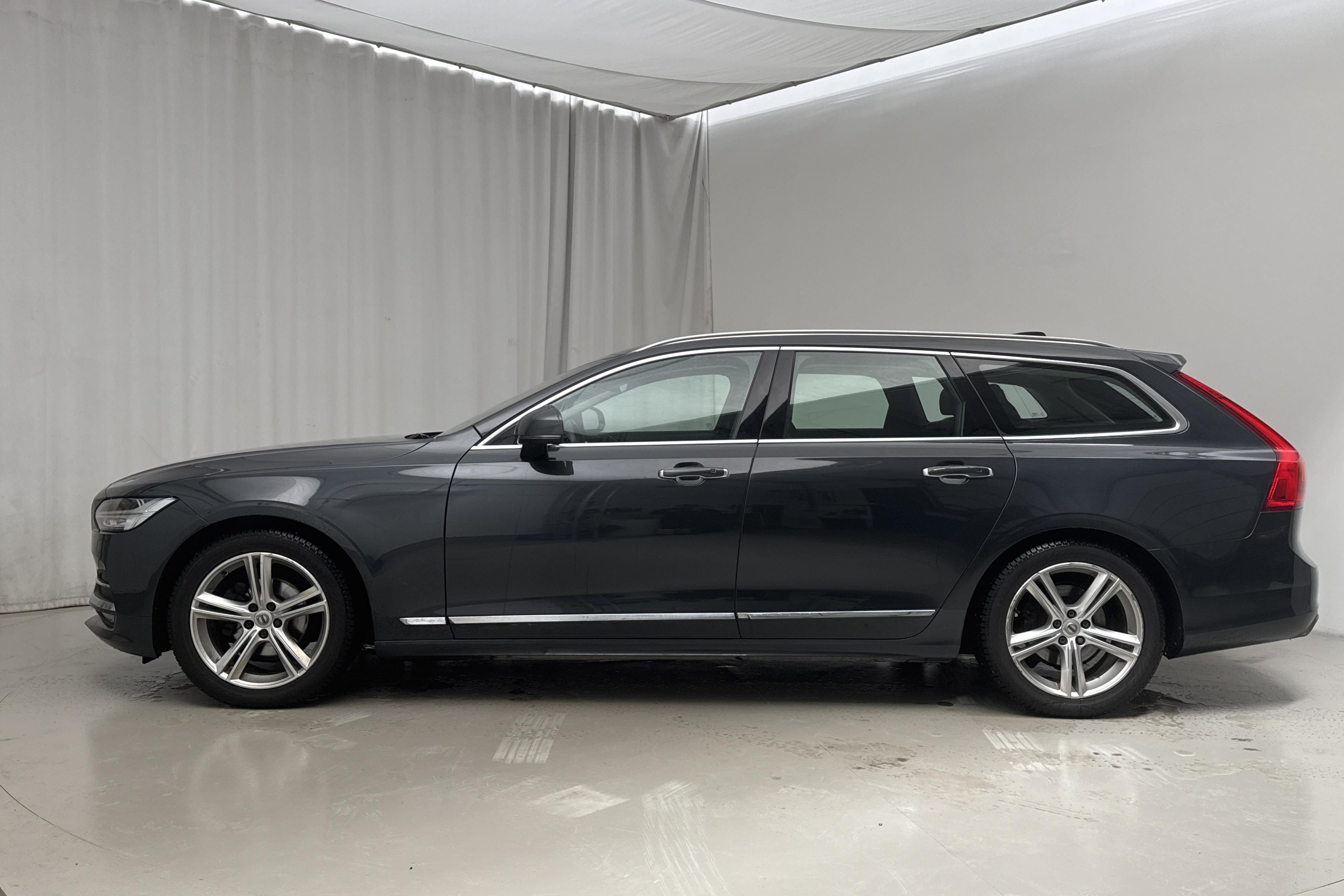 Volvo V90 T4 (190hk) - 83 790 km - Automatic - gray - 2020