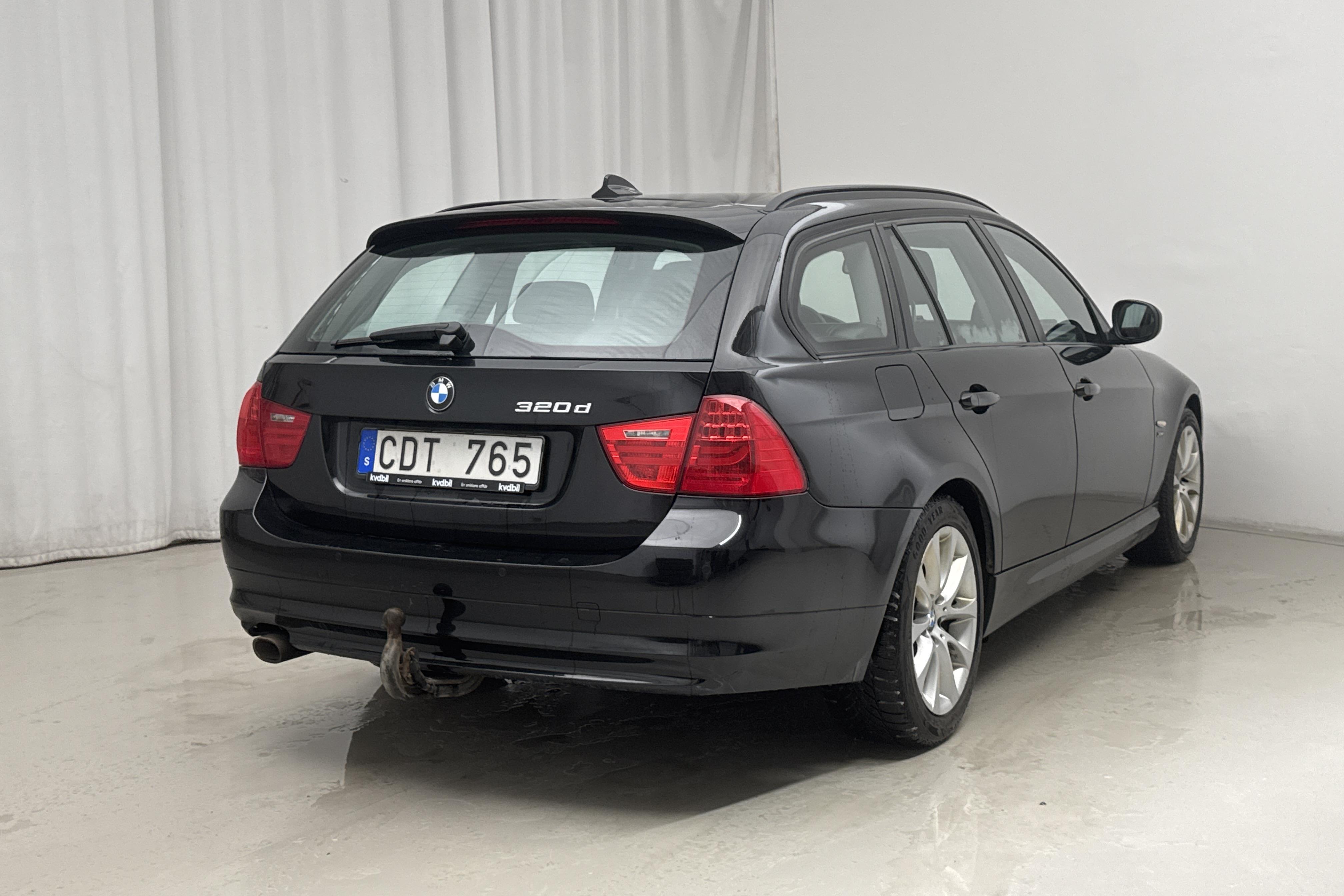 BMW 320d xDrive Touring, E91 (184hk) - 287 320 km - Automatic - black - 2012